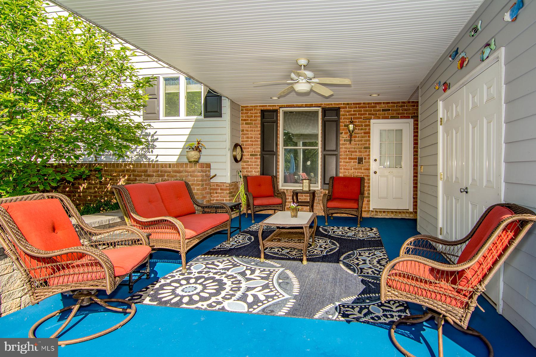 TODD LAKES - Residential