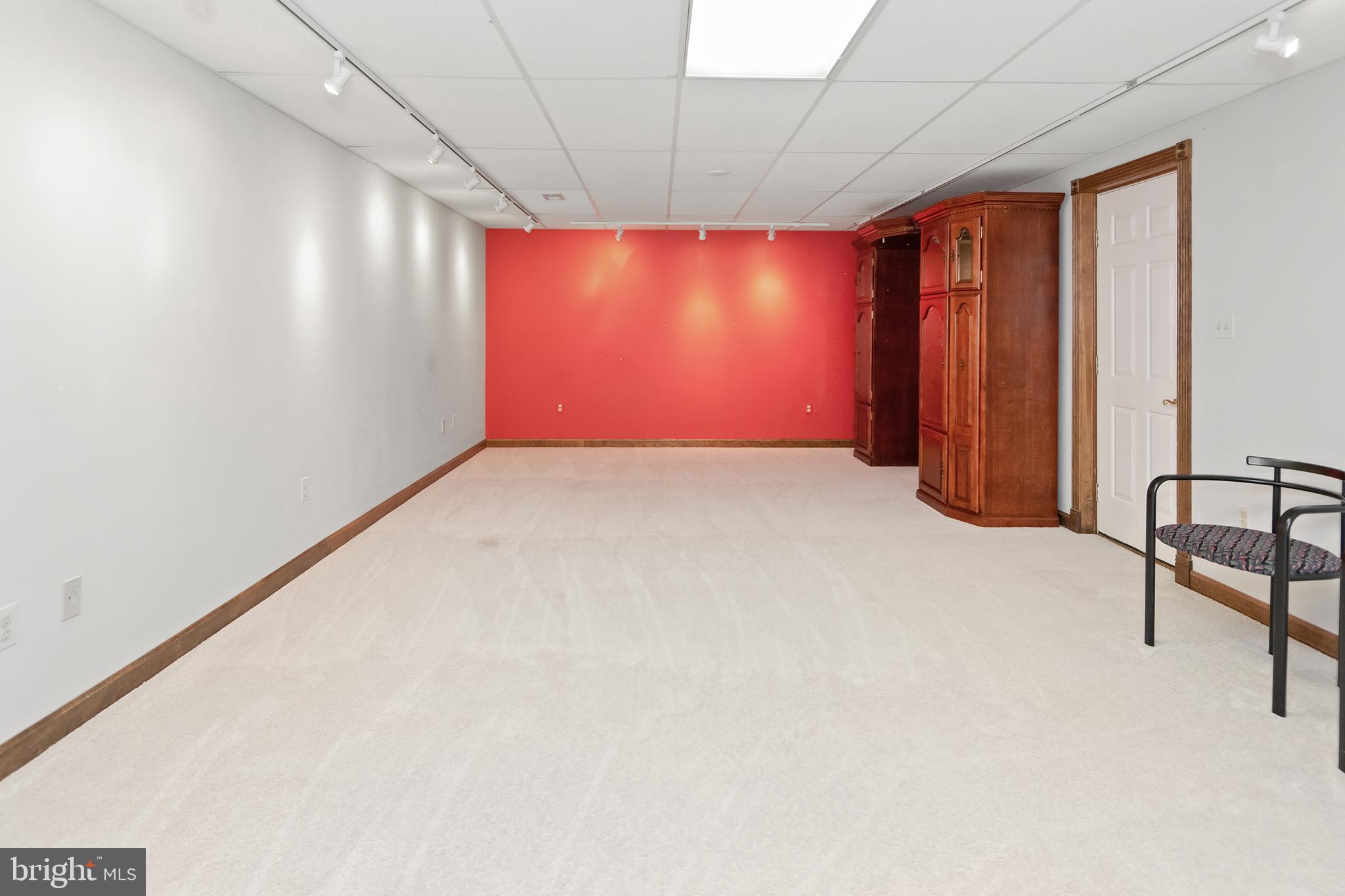 TODD LAKES - Residential