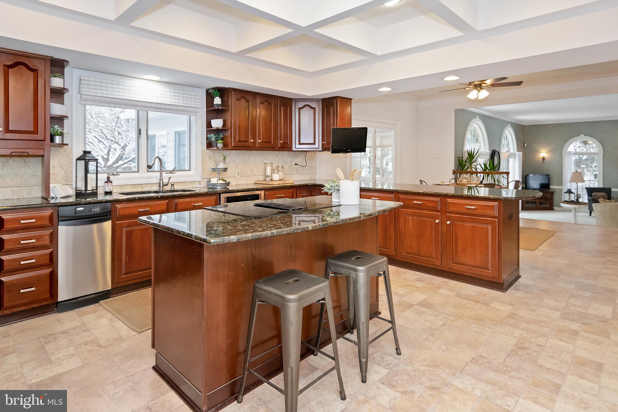 TODD LAKES - Residential