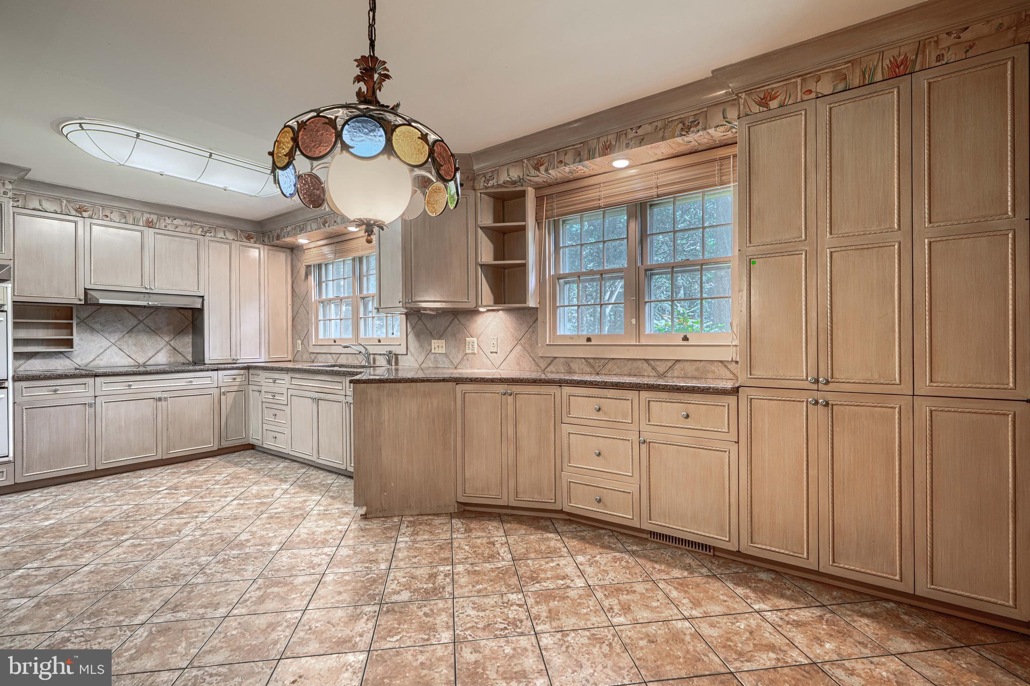 2 KENMONT COURT