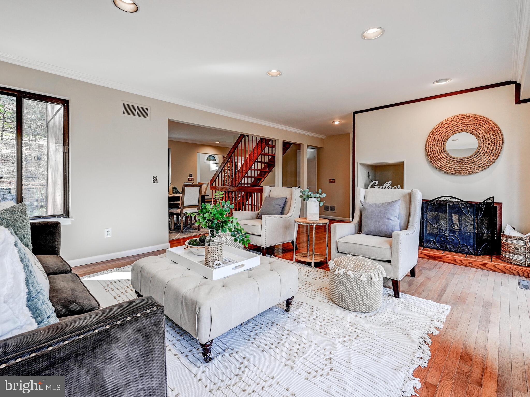 VALLEY HEIGHTS - Residential