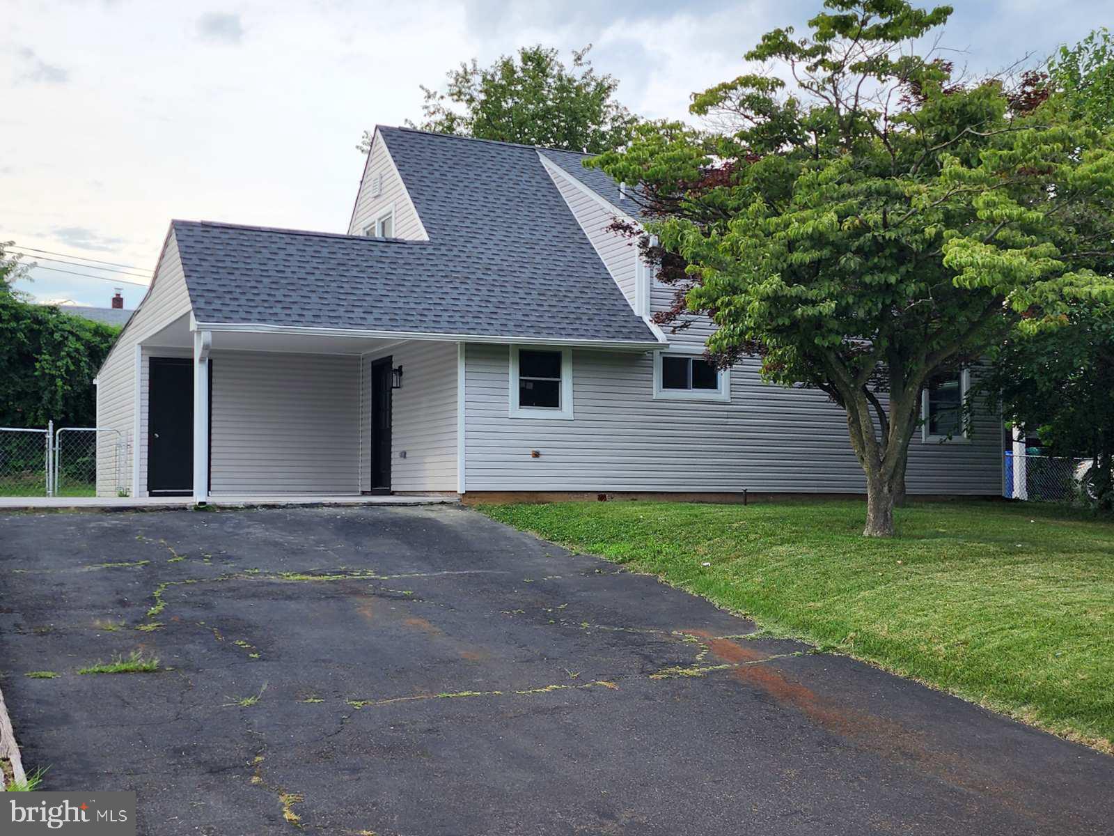 Welcome to 85 Wildflower Rd, a cape cod style home. Offering 4 bedrooms, 2 bathrooms with an approximate 1,312 of living space. Completely renovated. Located near parks, shopping centers and major roads.
A lease application will require a non refundable credit and background check in the amount of $37 for each adult applicant. All adult applicants must be on the lease. Tenants must have renters insurance. Pets - case by case. Tenants responsible for all utilities.