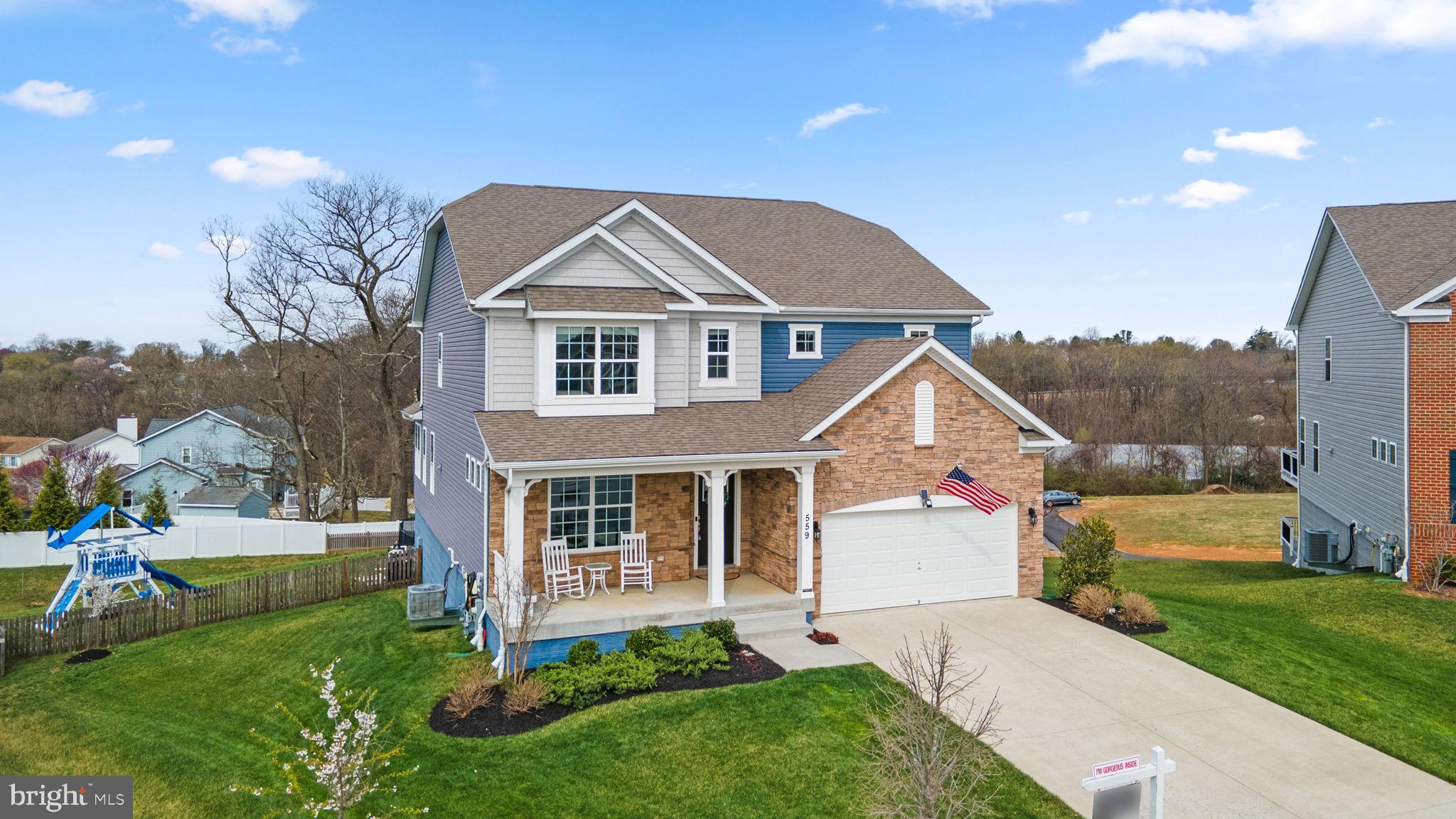 559 SPRING GREEN COURT