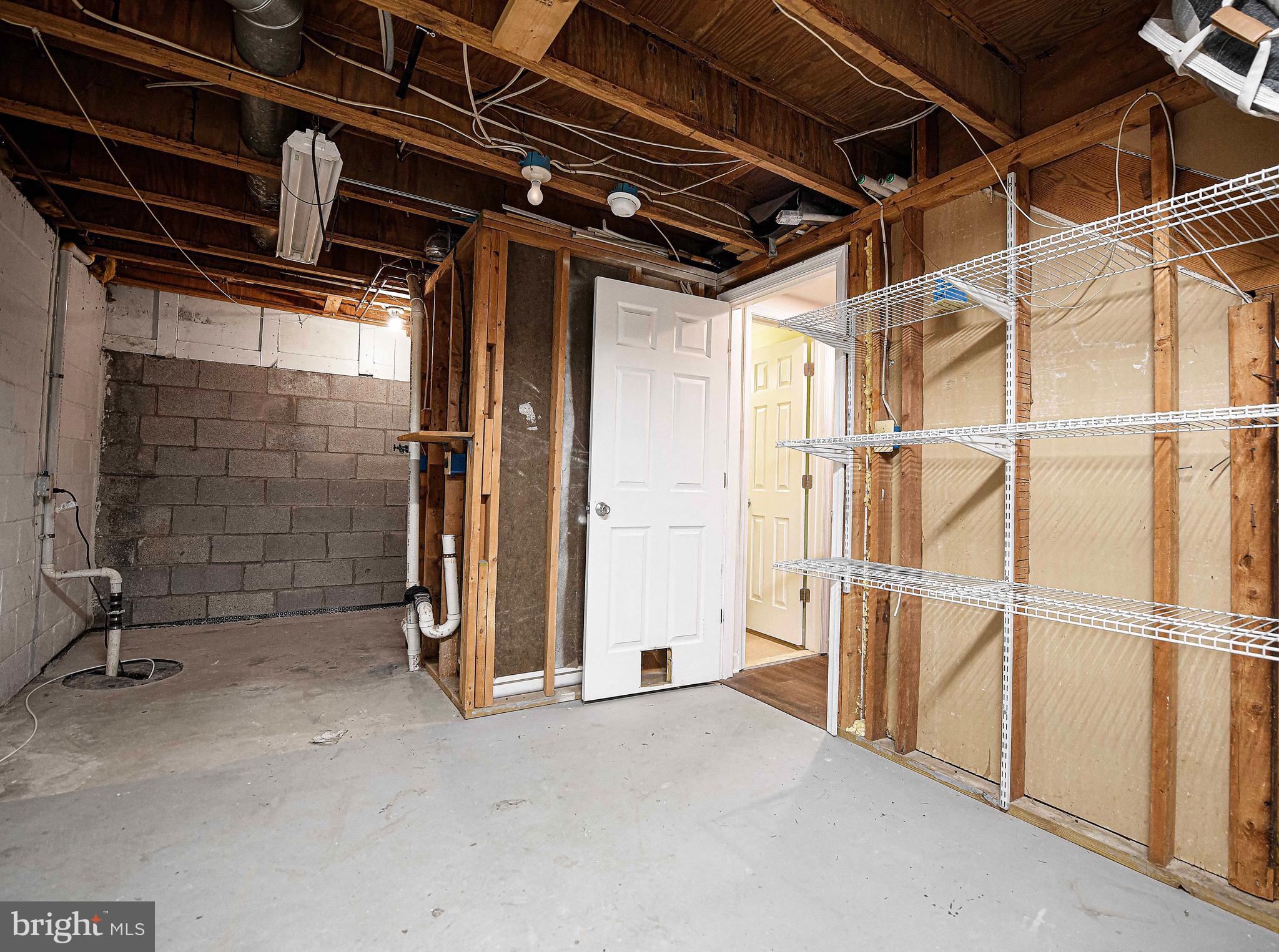 LAUREL VALLEY - Residential