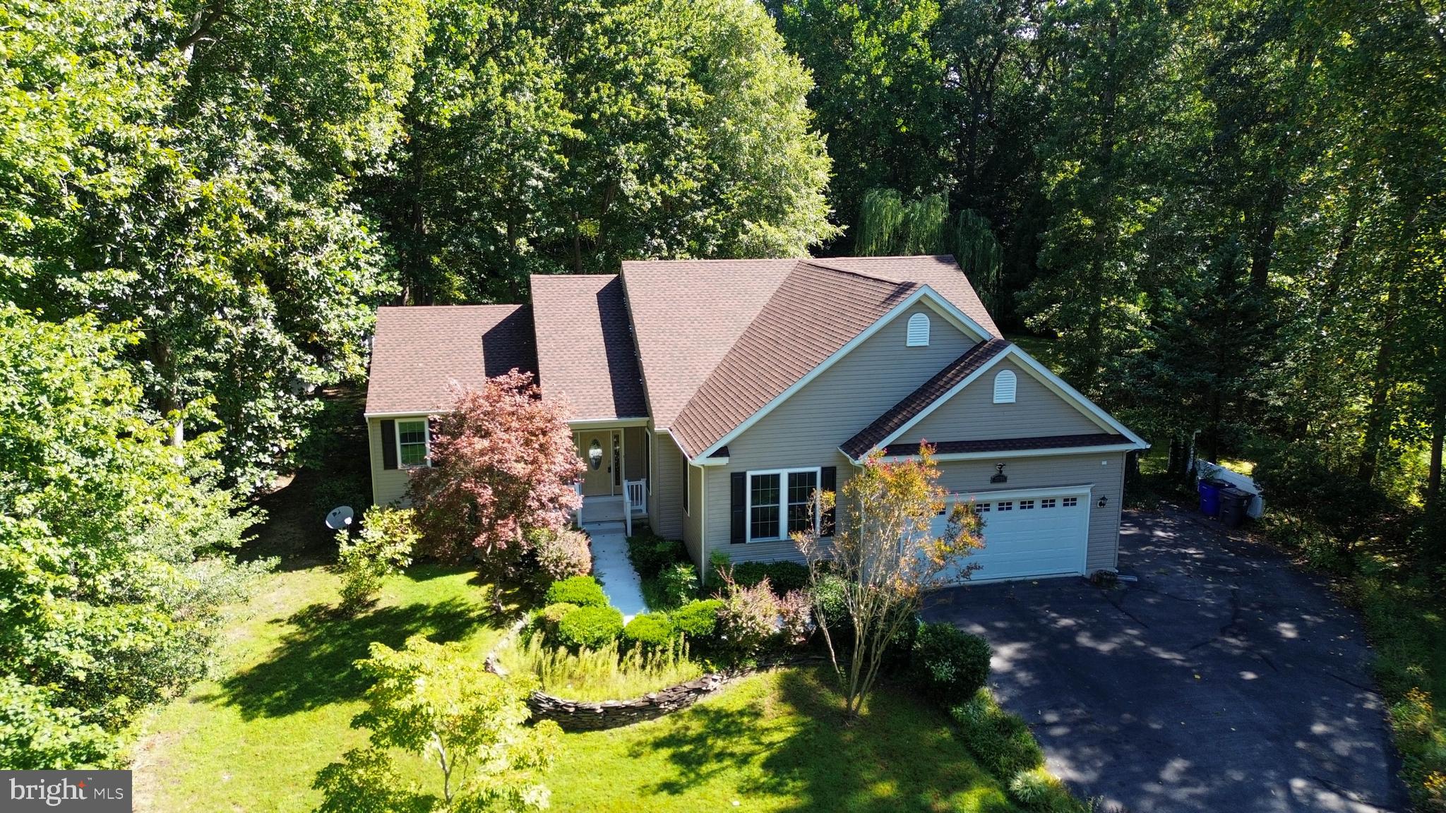 BAY RIDGE WOODS - Residential