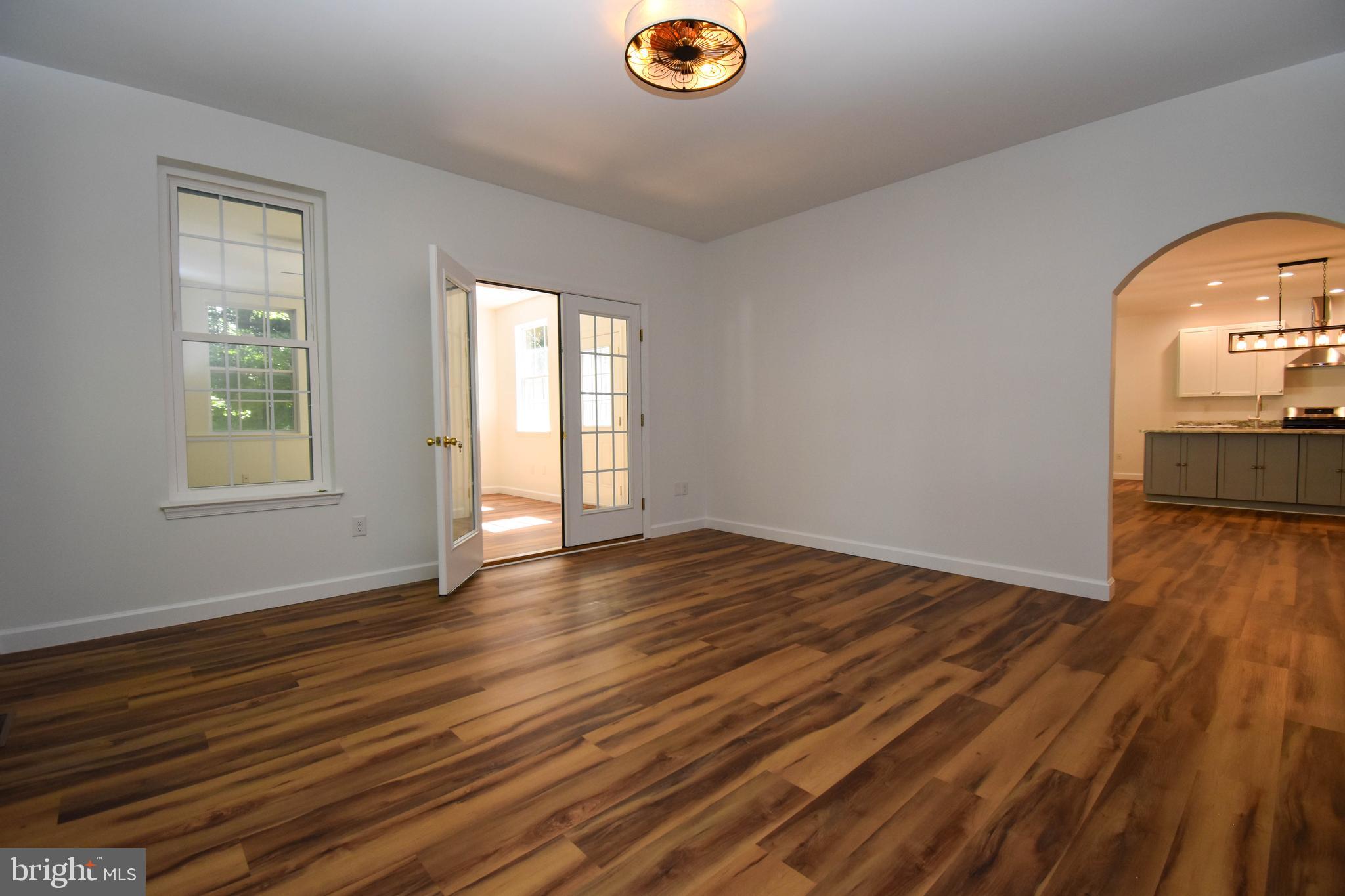 BAY RIDGE WOODS - Residential