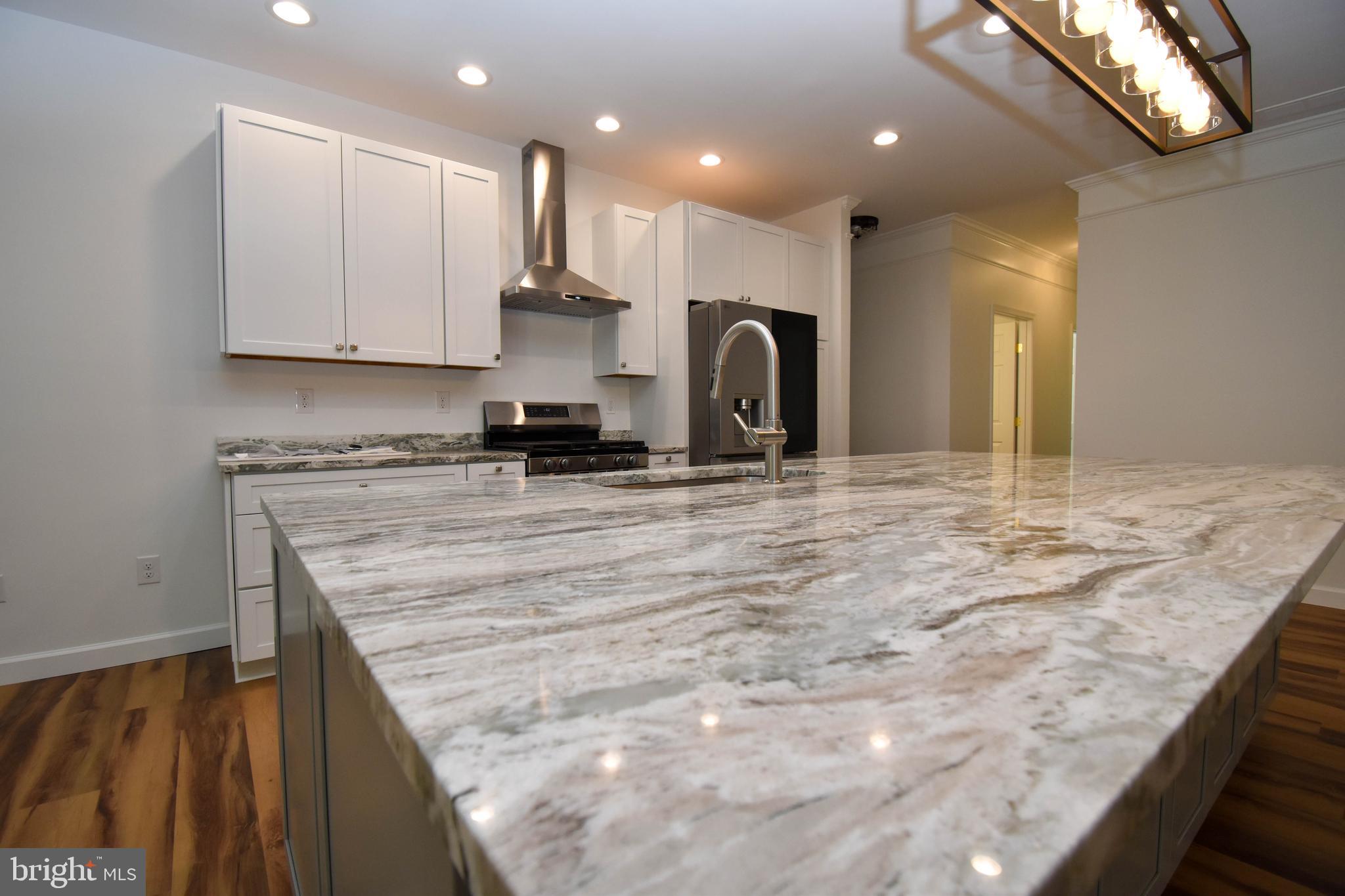 BAY RIDGE WOODS - Residential