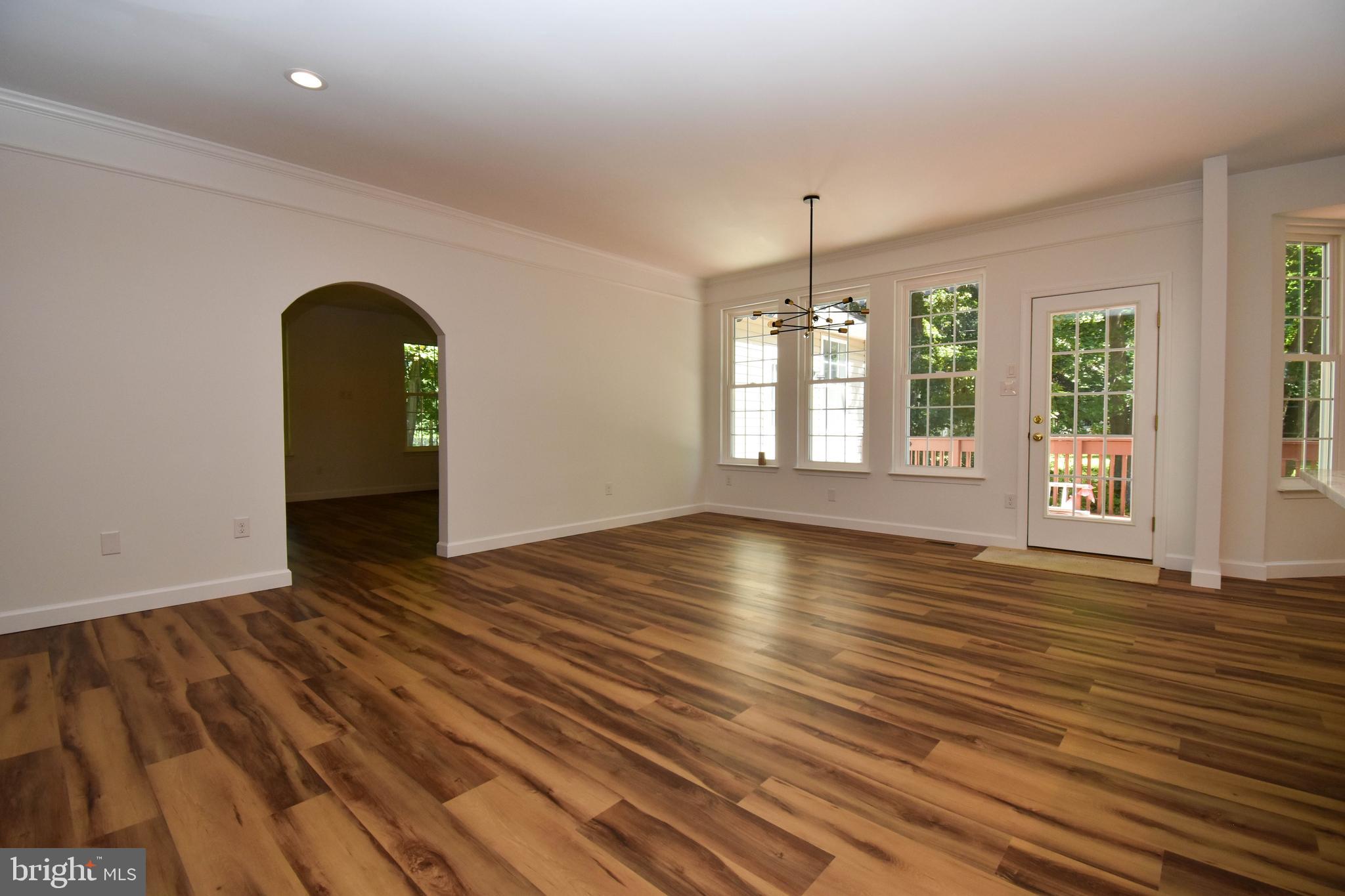 BAY RIDGE WOODS - Residential