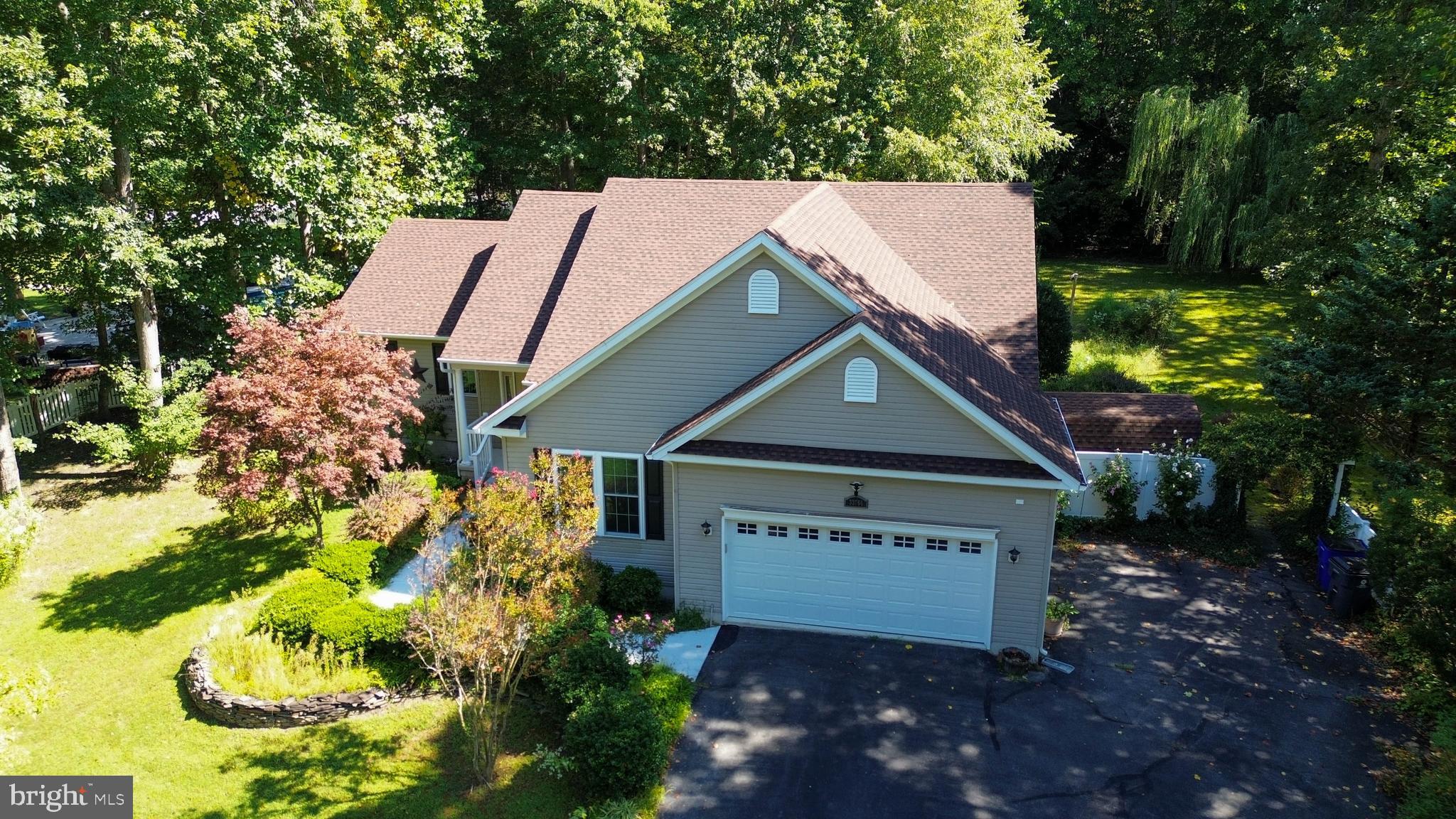 BAY RIDGE WOODS - Residential