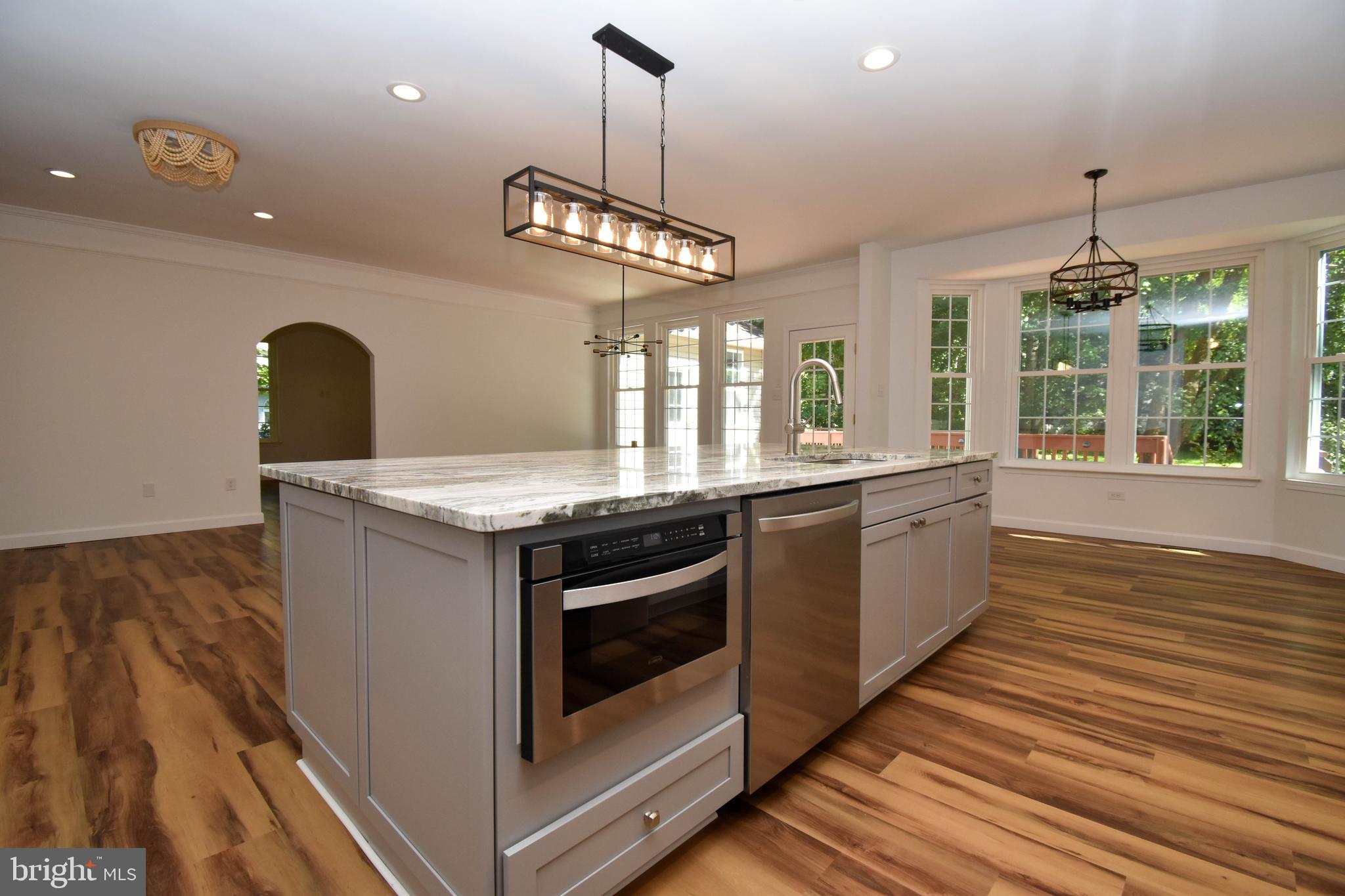 BAY RIDGE WOODS - Residential