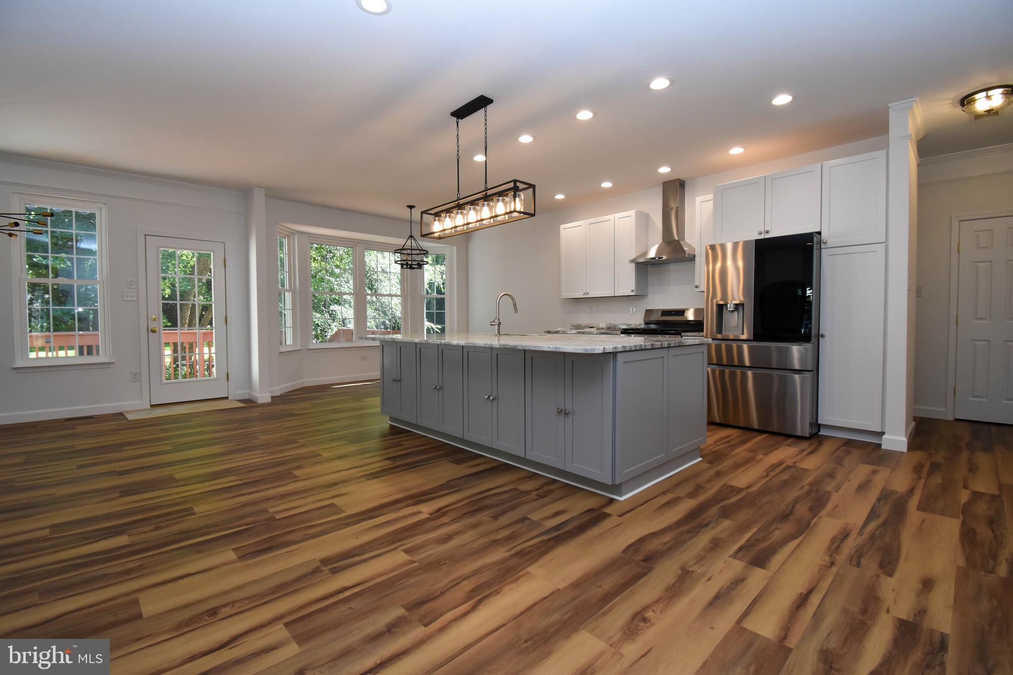 BAY RIDGE WOODS - Residential