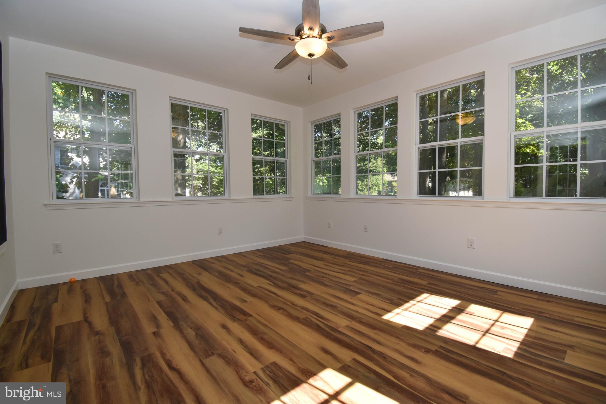 BAY RIDGE WOODS - Residential