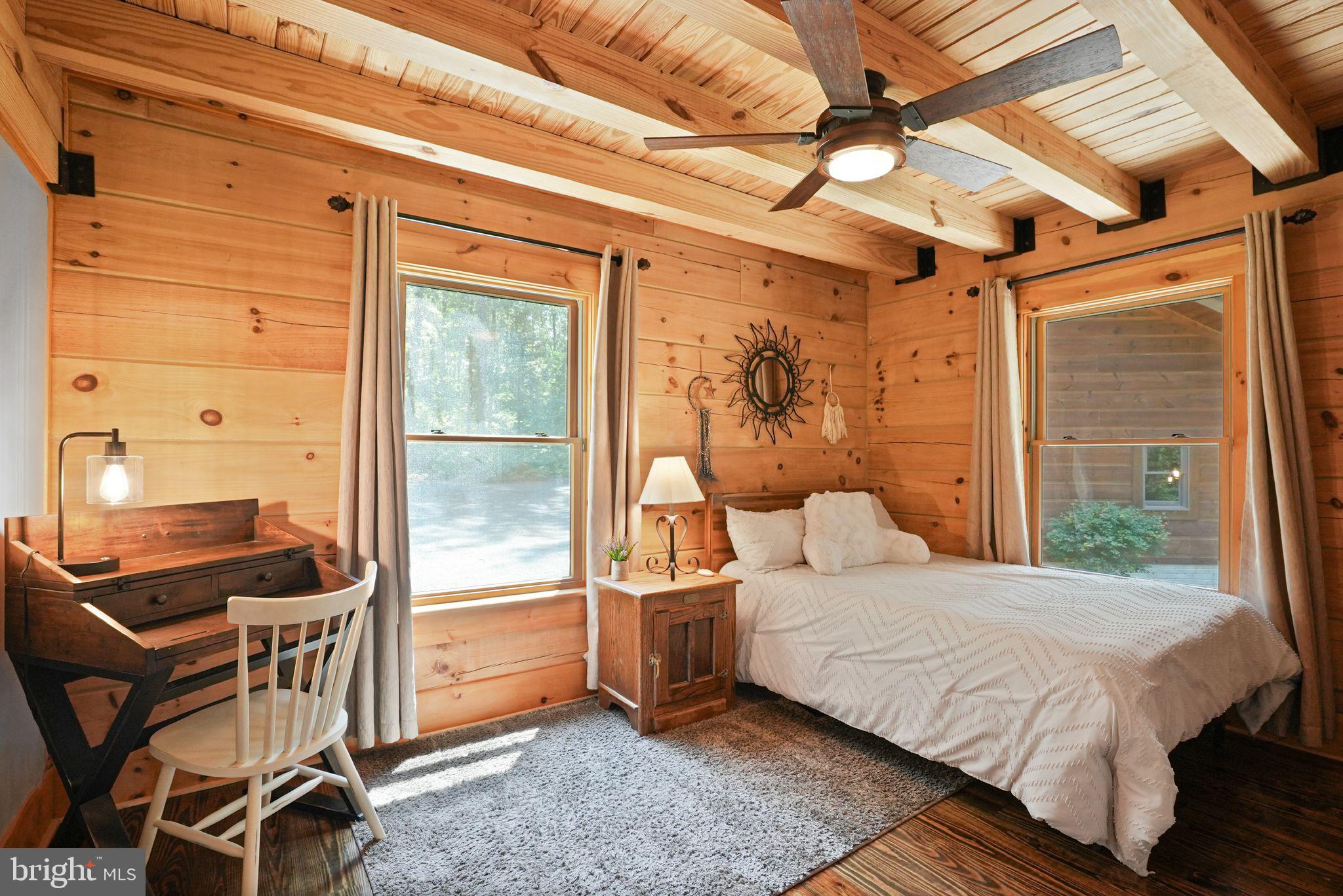 MOUNT PLEASANT EST - Residential