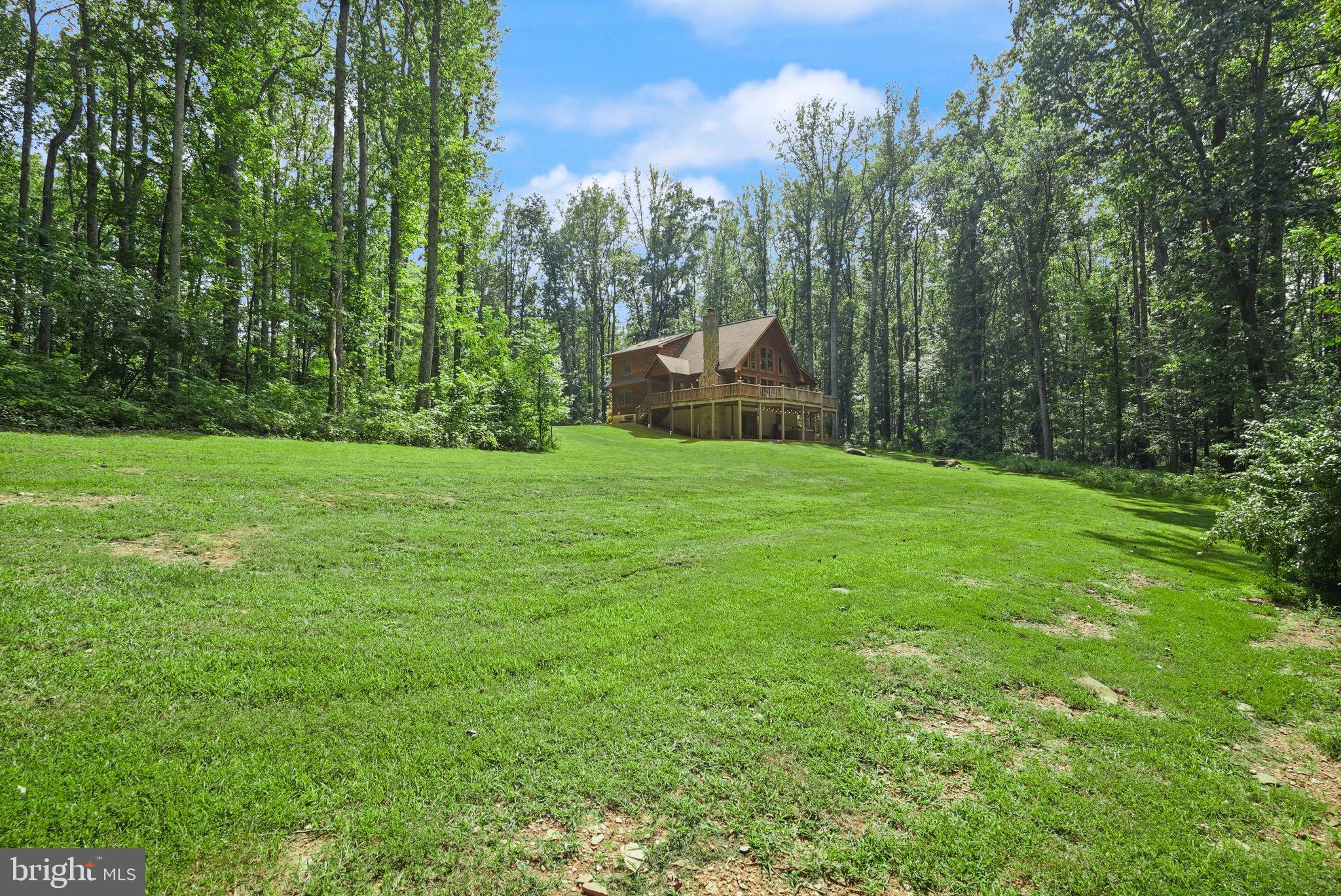 MOUNT PLEASANT EST - Residential