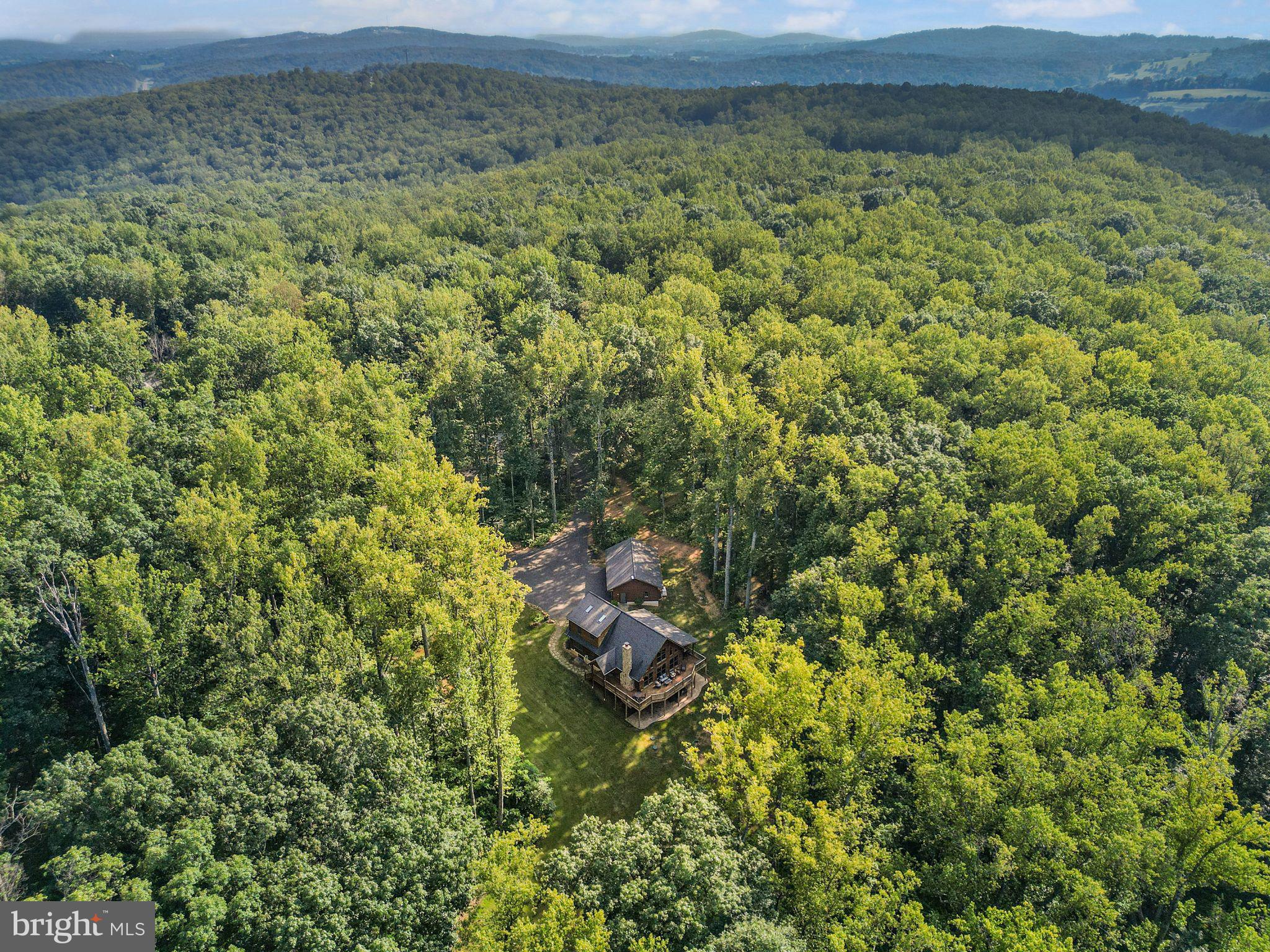 MOUNT PLEASANT EST - Residential