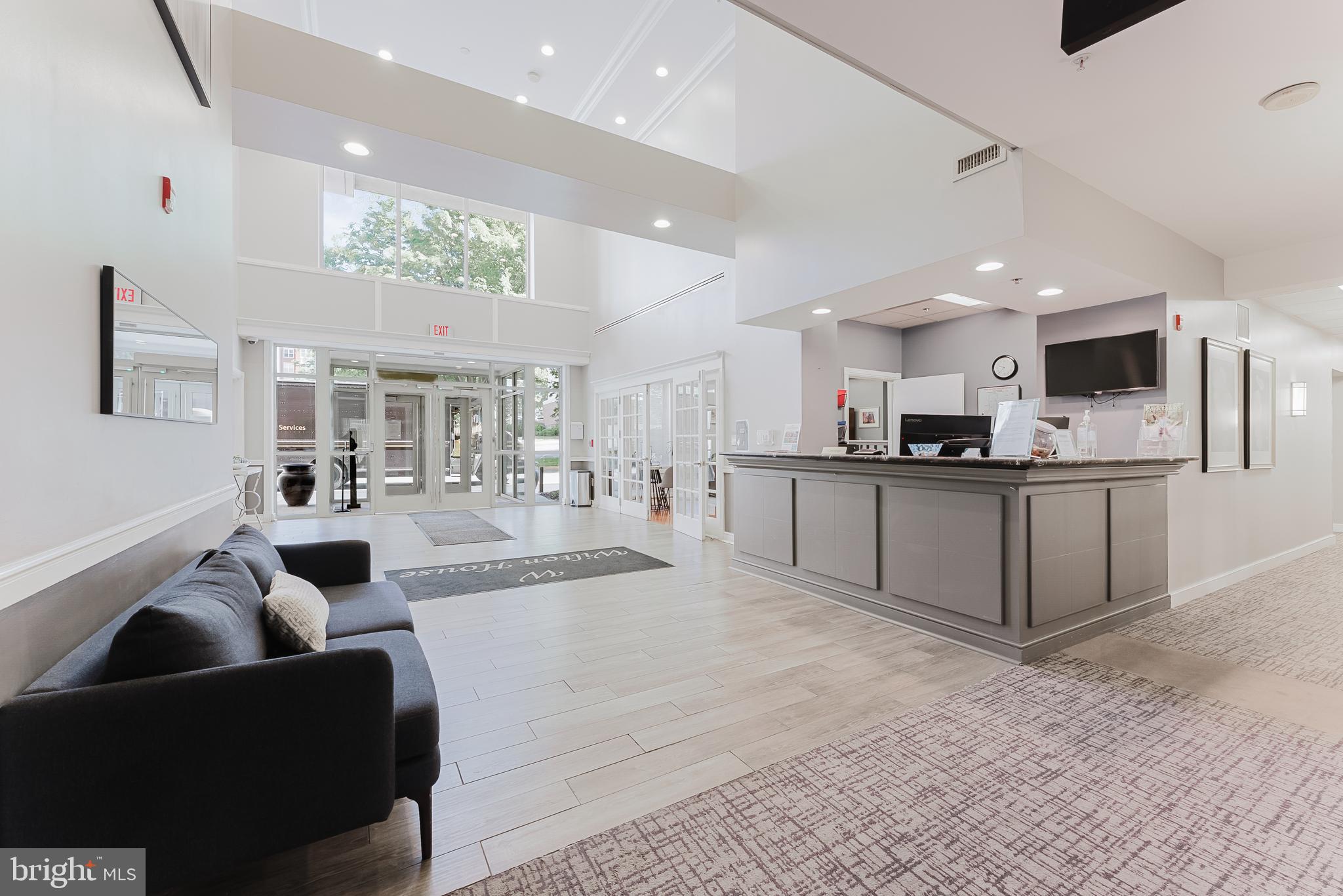 WILTON HOUSE - Residential