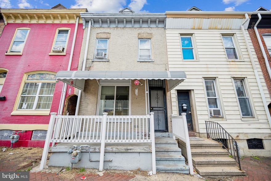 Welcome to 648 N 10th St this beautiful home boasts a huge 1,725 SQFT in living space. It has 5 bedrooms with 4 of them being private bedrooms and two bathrooms! When you walk into the home you will notice the tremendous Livingroom space along with the dining room area and followed by the clean updated kitchen and the half bathroom. As you walk upstairs you will notice four ample sized bedrooms, three of them being private, and plenty of closet space in each bedroom alongside the main updated bathroom. on the third floor you will have the last bedroom which is the attic, and it is massive! outside you have a very cute yard followed by the one car garage which is very nice as it is off-street parking! The home has a Natural Gas Heater and a Natural Gas water heater. For any questions, please contact the listing agent!