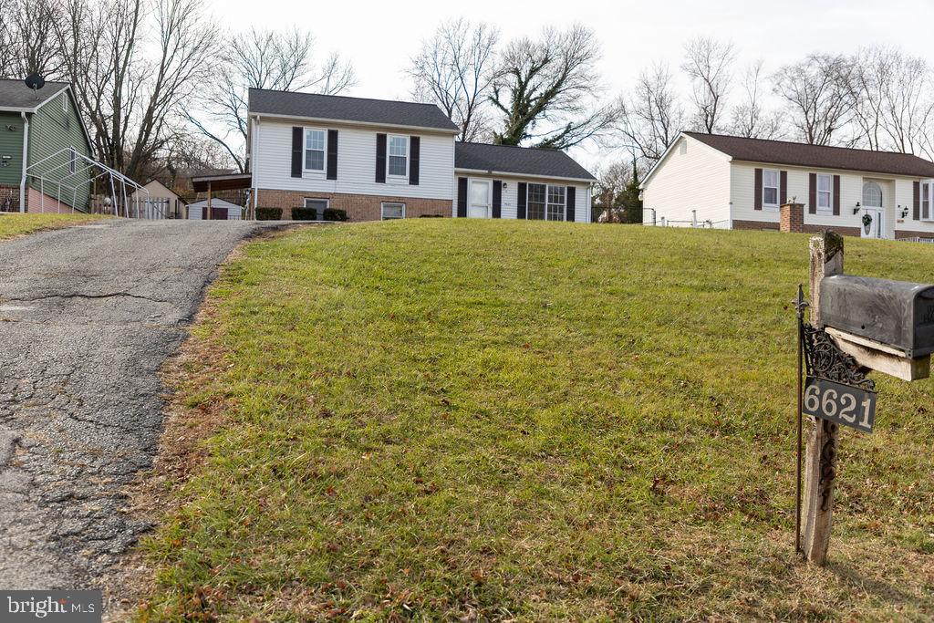 WOODLAWN HEIGHTS - Residential Lease