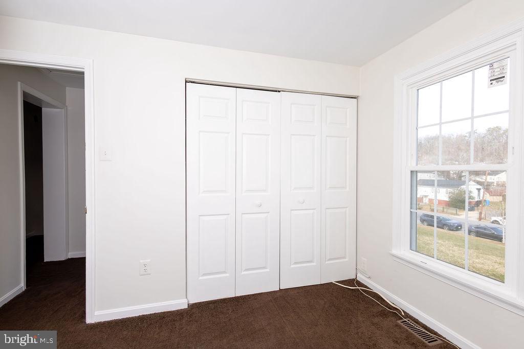 WOODLAWN HEIGHTS - Residential Lease