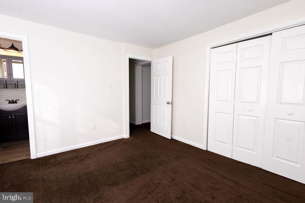 WOODLAWN HEIGHTS - Residential Lease