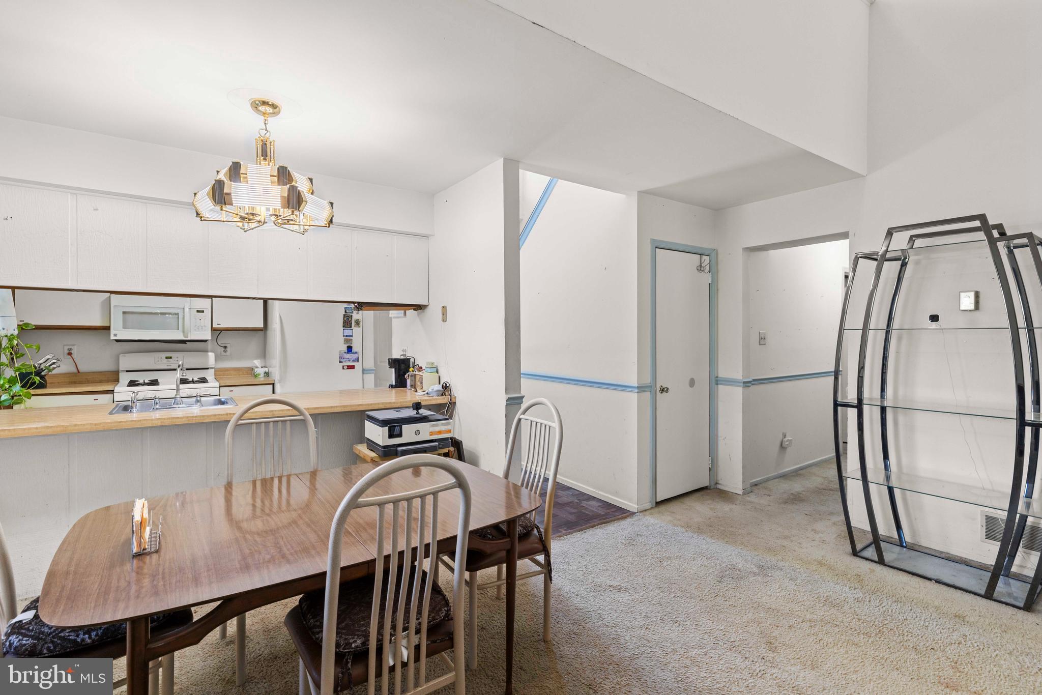 ELKINS PARK - Residential