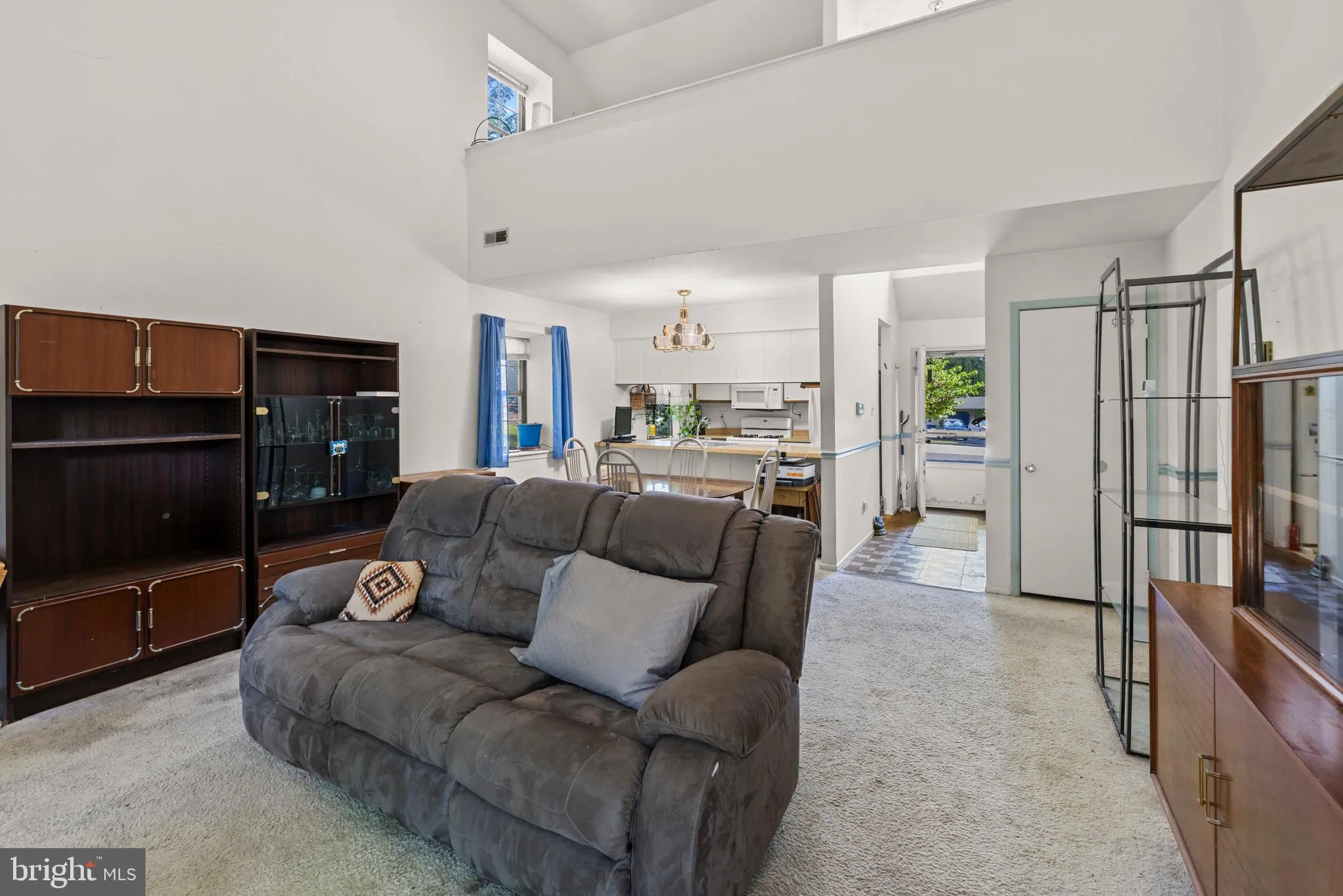 Elkins Park, Pennsylvania 19027, United States, 3 Bedrooms Bedrooms, ,2 BathroomsBathrooms,Residential,Active,228185