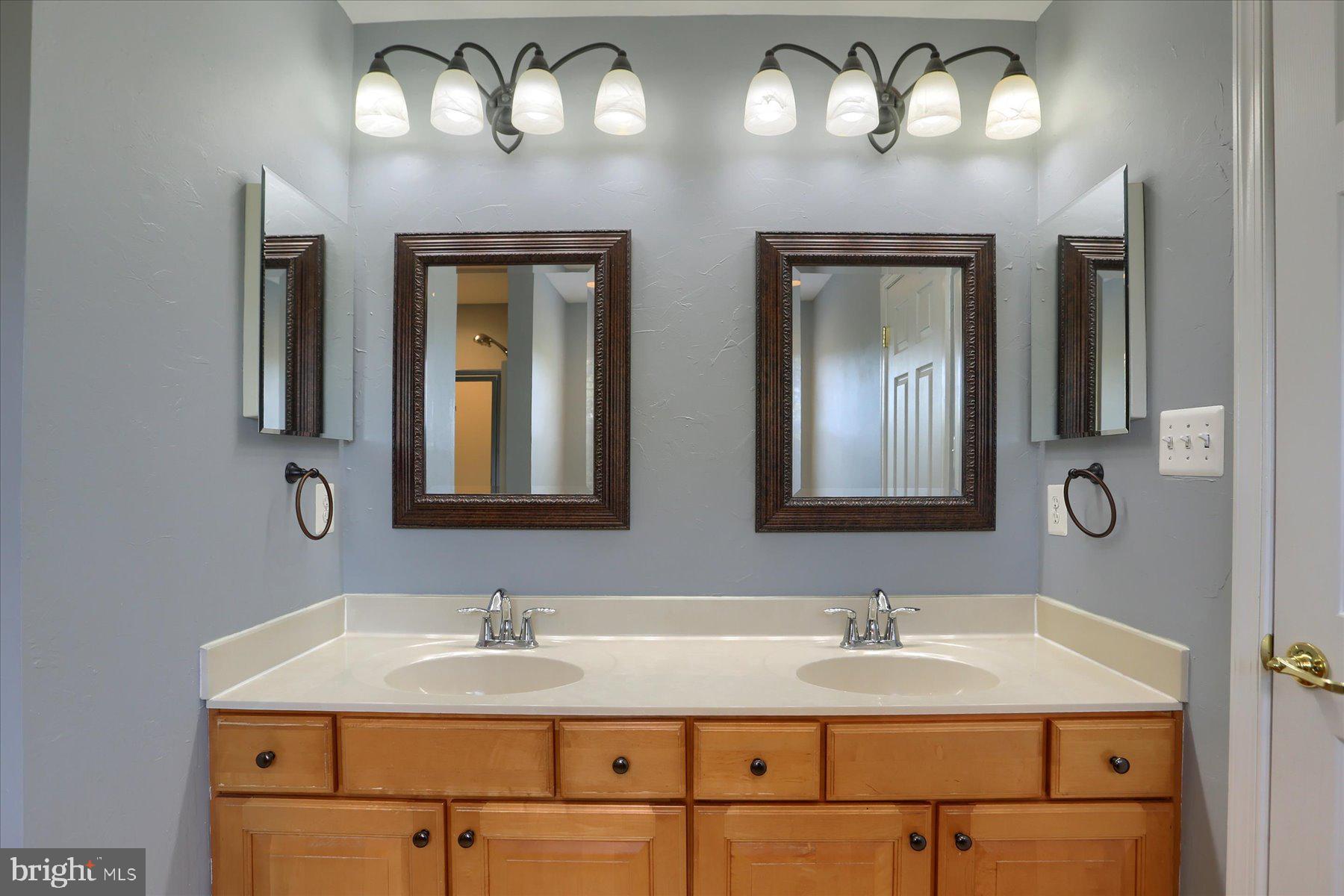 STONEBRIDGE CROSSING - Residential