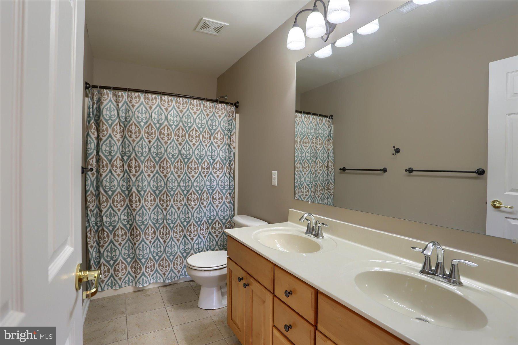 STONEBRIDGE CROSSING - Residential