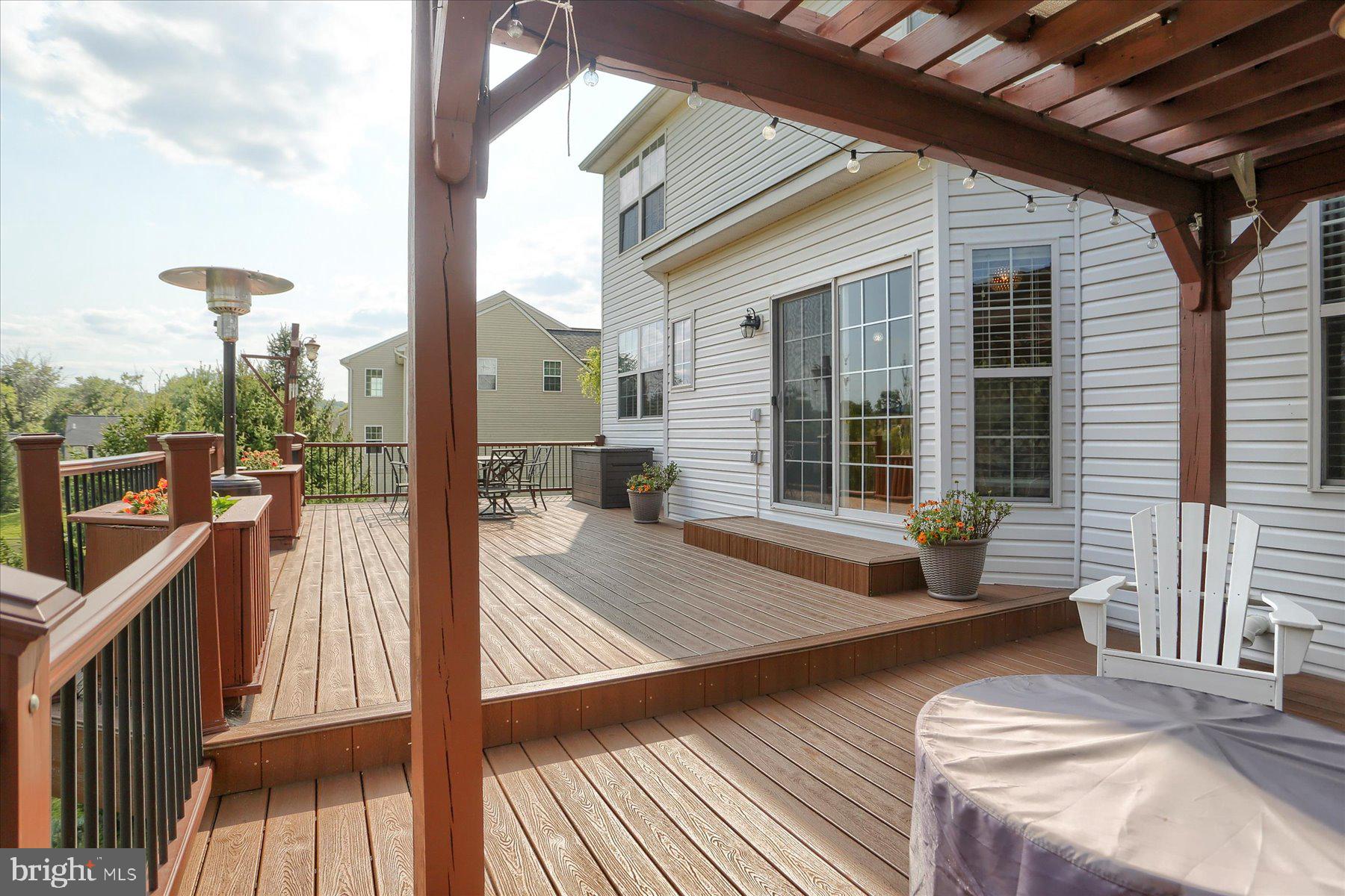 STONEBRIDGE CROSSING - Residential