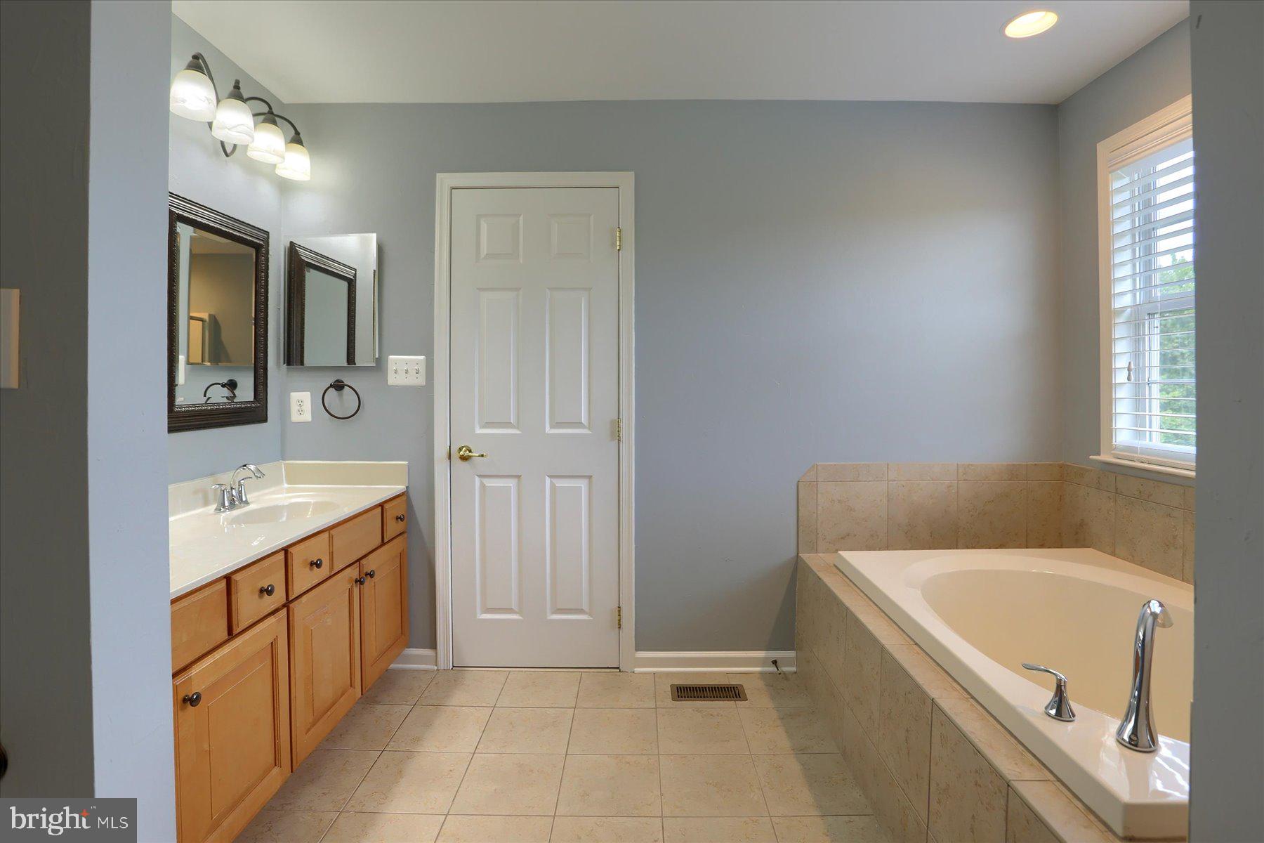 STONEBRIDGE CROSSING - Residential