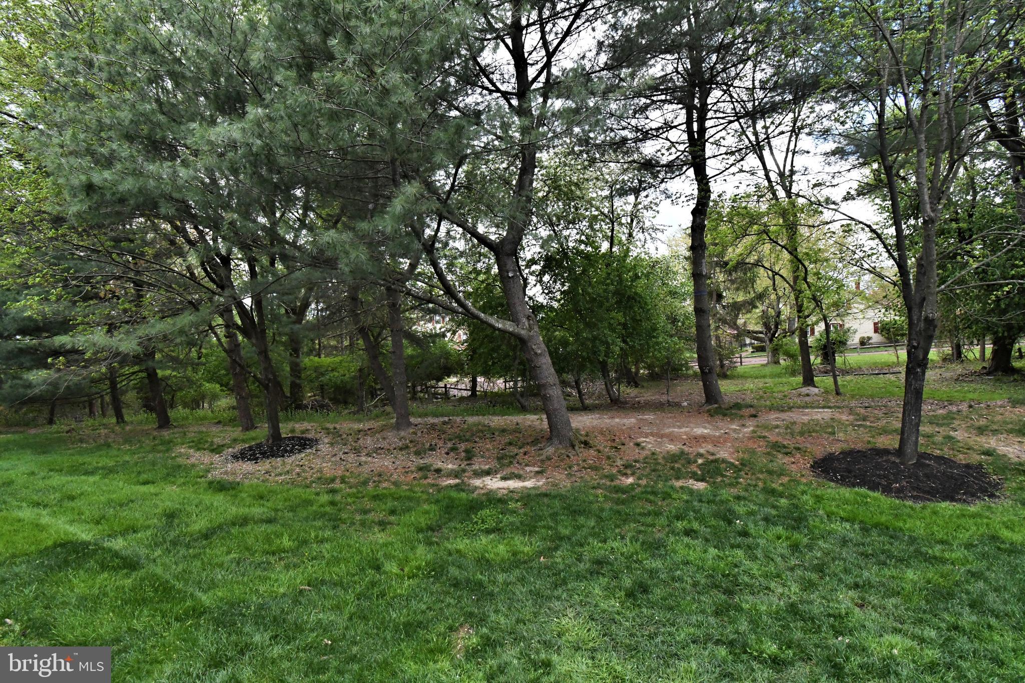 MONTGOMERY GREENE - Residential