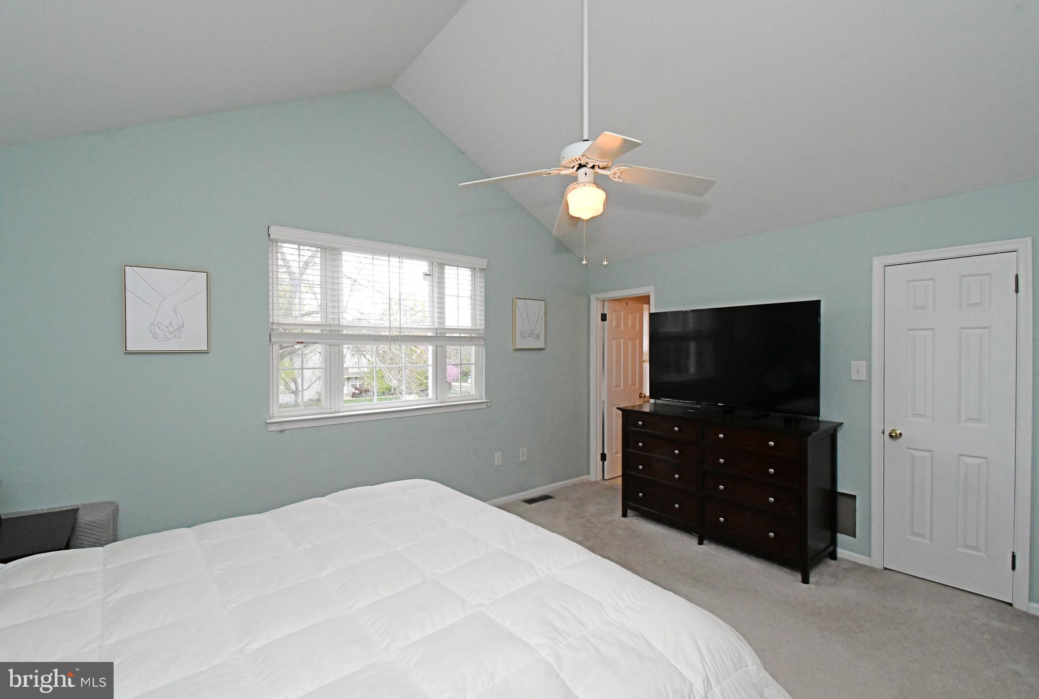 MONTGOMERY GREENE - Residential