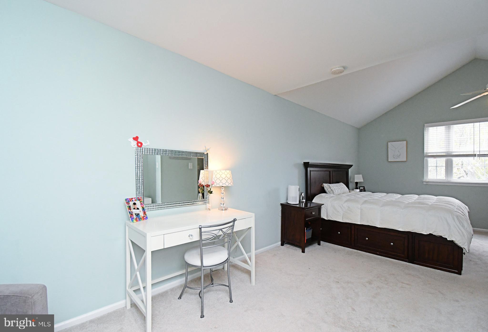 MONTGOMERY GREENE - Residential