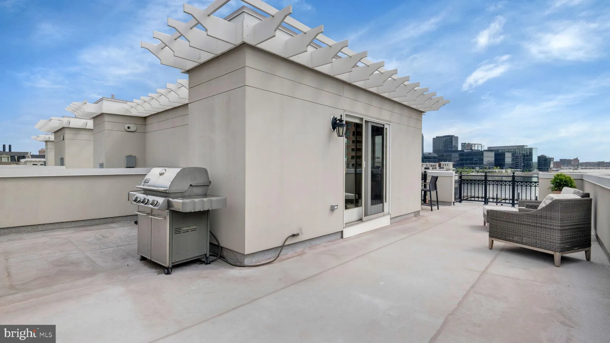 Baltimore, Maryland 21230, United States, 3 Bedrooms Bedrooms, ,3 BathroomsBathrooms,Residential,Active,187741