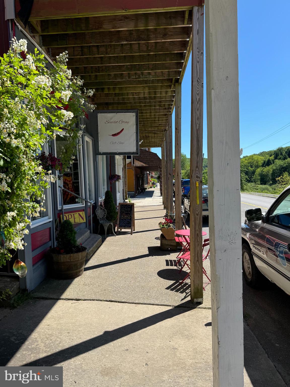 WINDWOOD FLY IN RESORT - Land