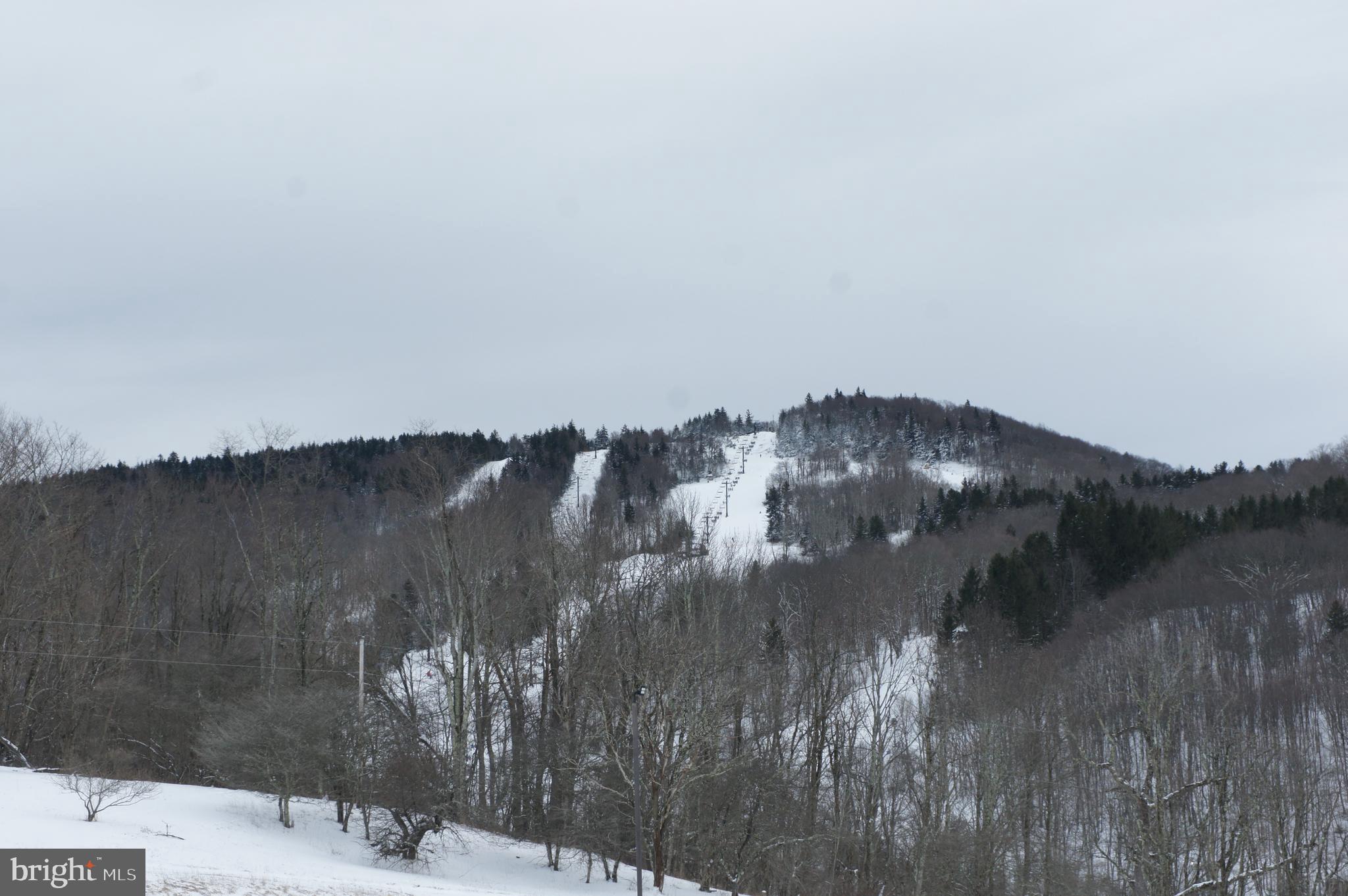 WINDWOOD FLY IN RESORT - Land