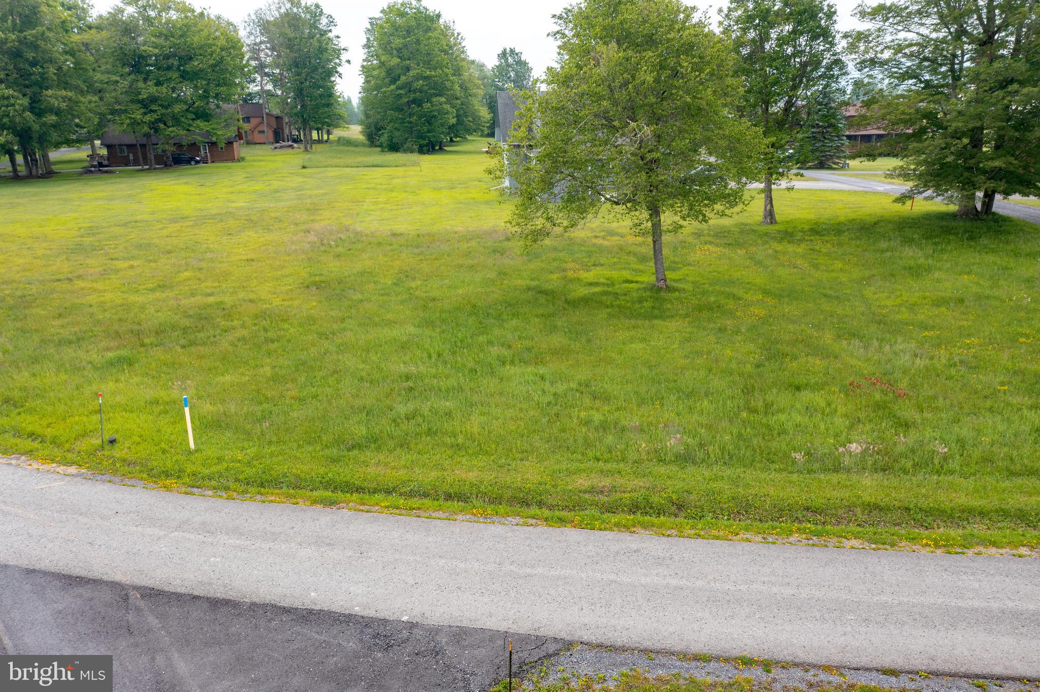 WINDWOOD FLY IN RESORT - Land