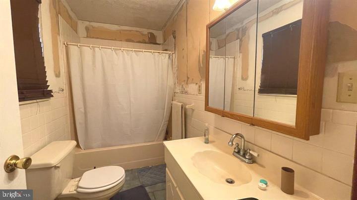 THE POINTS - Residential