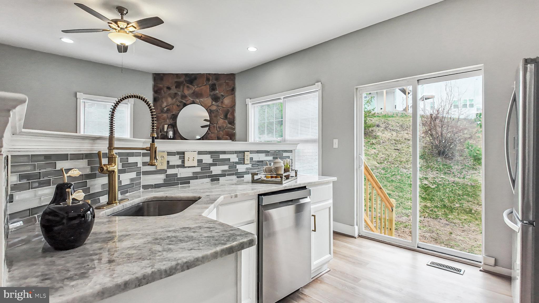 CODDINGTON VIEW - Residential