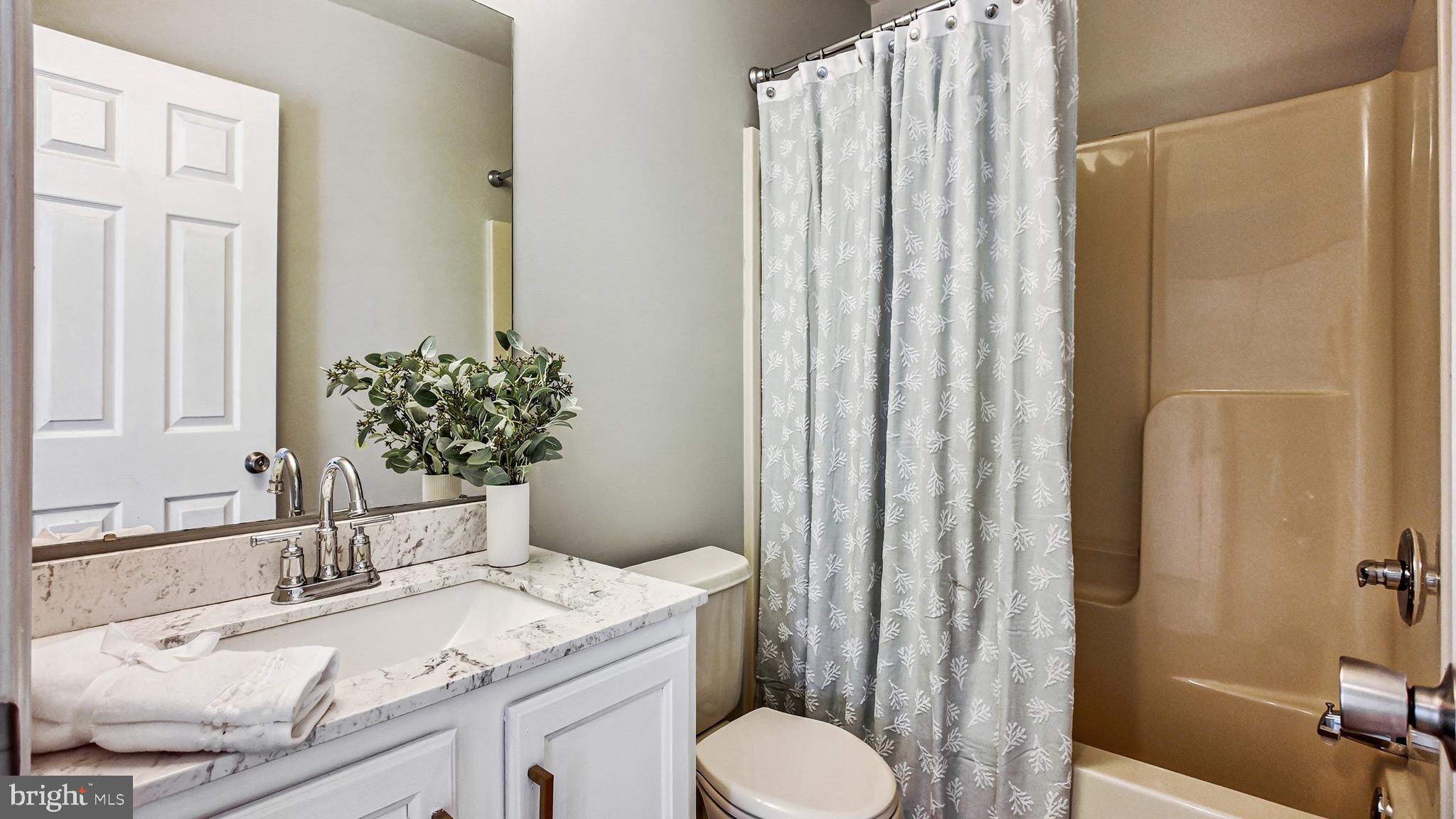 CODDINGTON VIEW - Residential