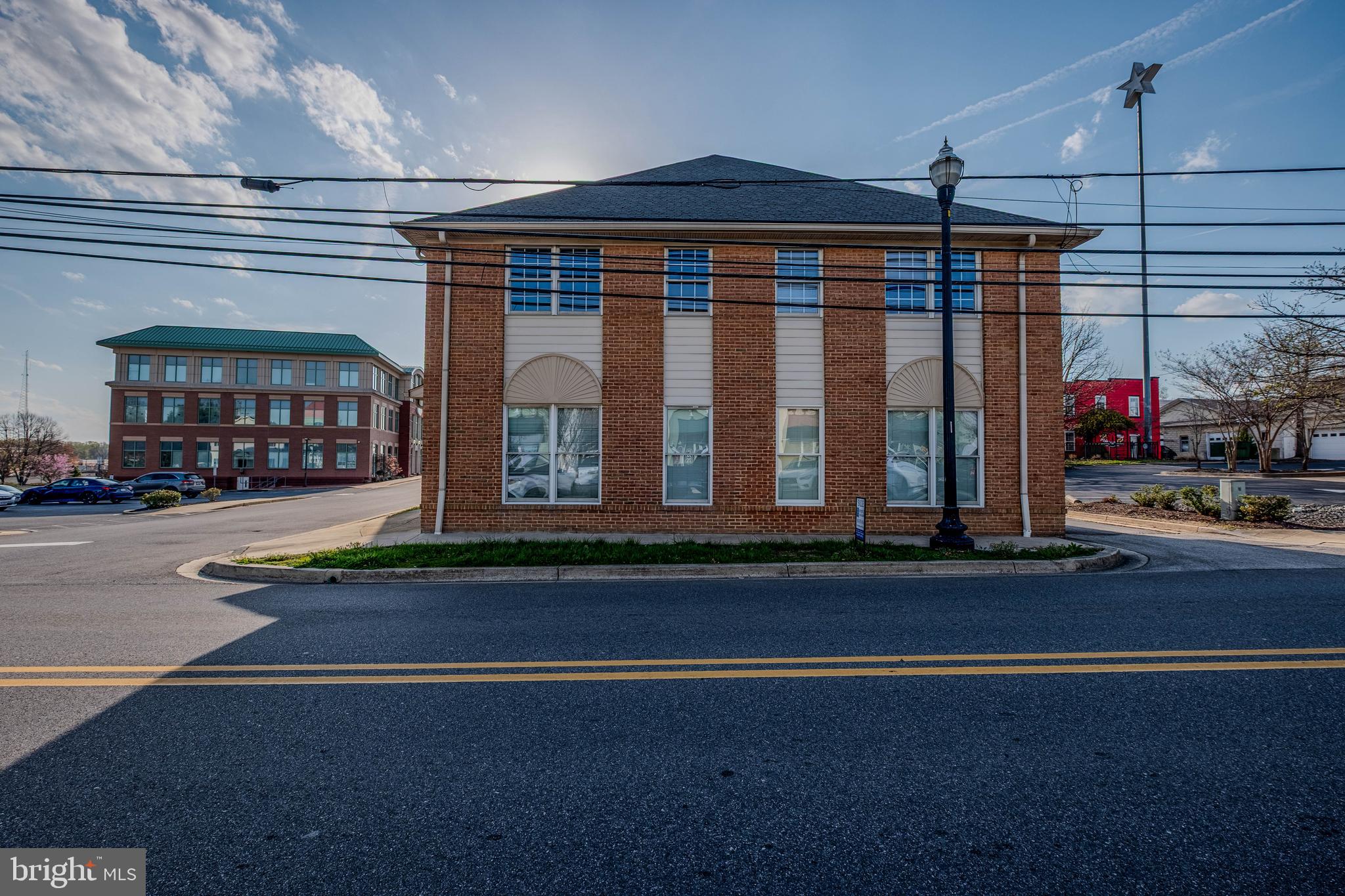 200 HOWARD STREET 101 & 200