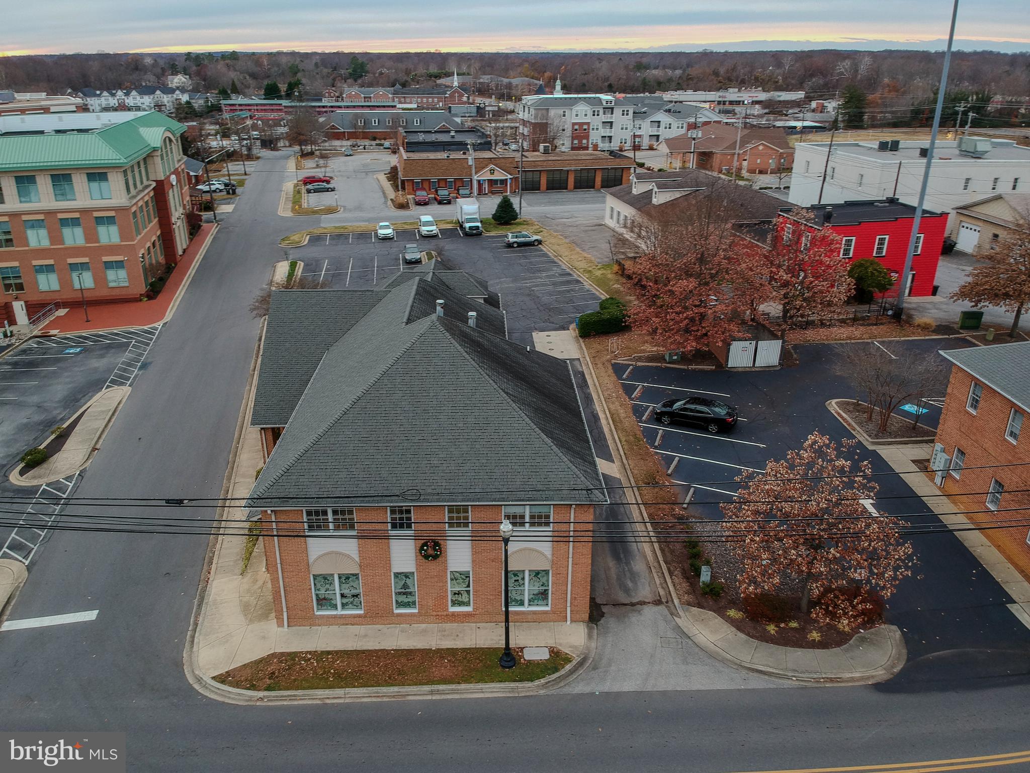 200 HOWARD STREET 101 & 201