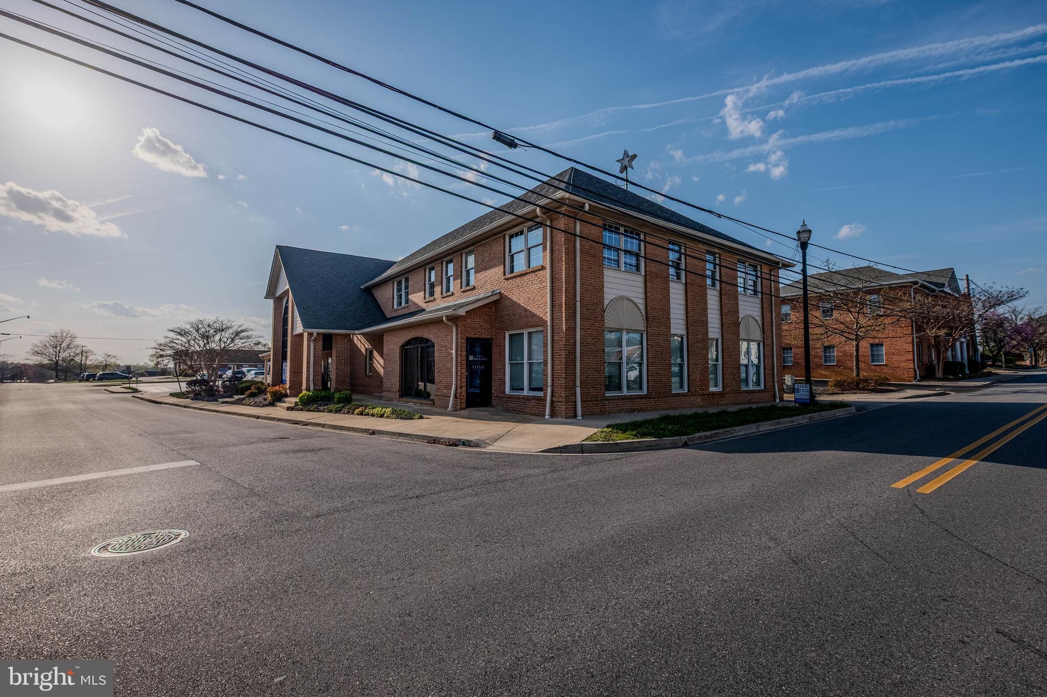 200 HOWARD STREET 101 & 200