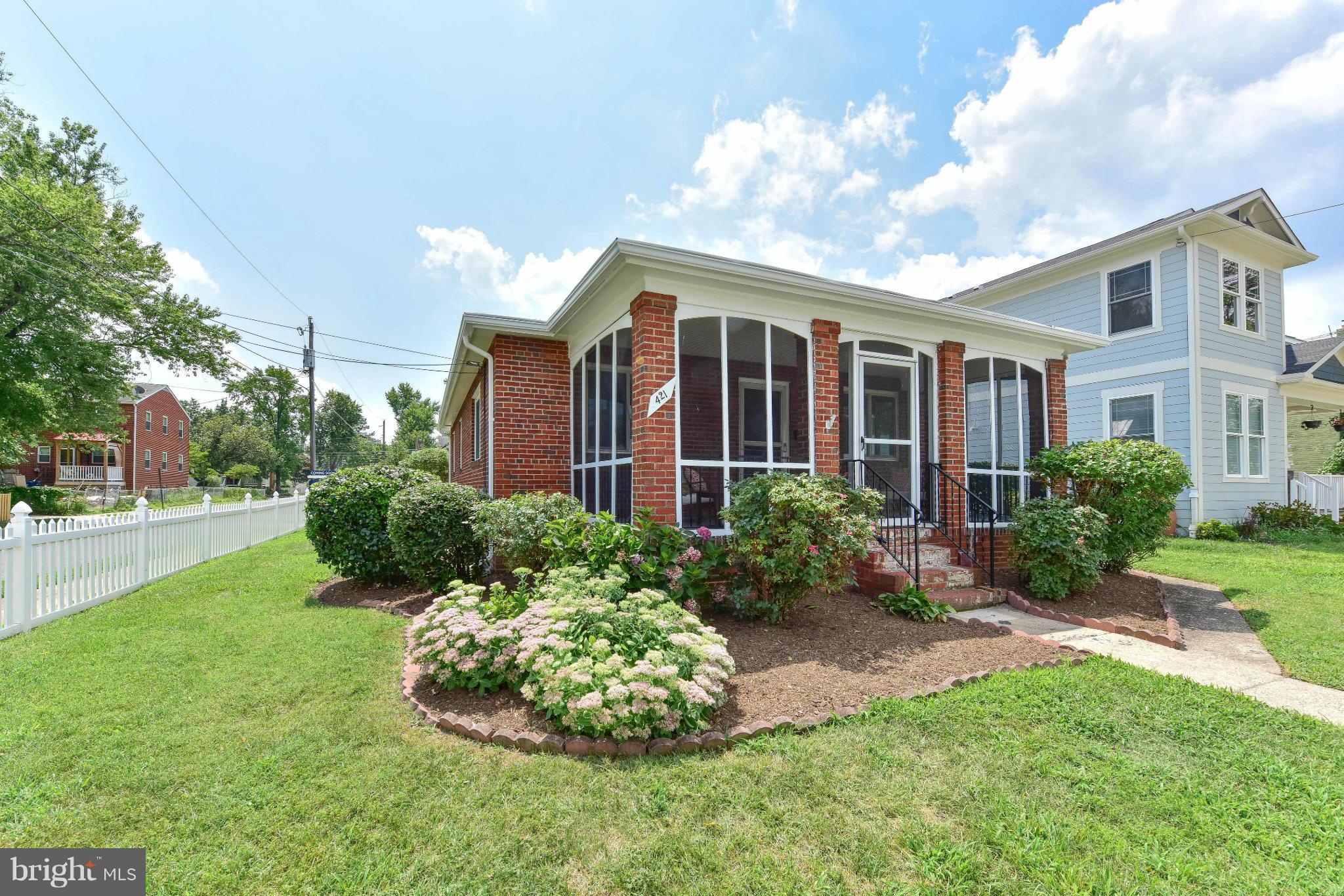 DEL RAY - Residential