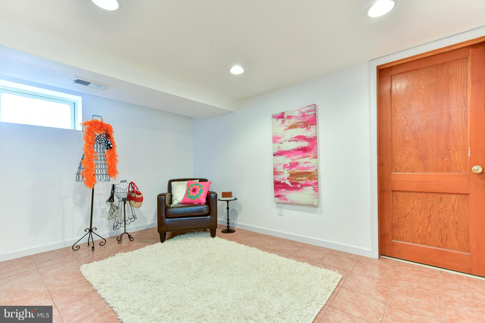 DEL RAY - Residential