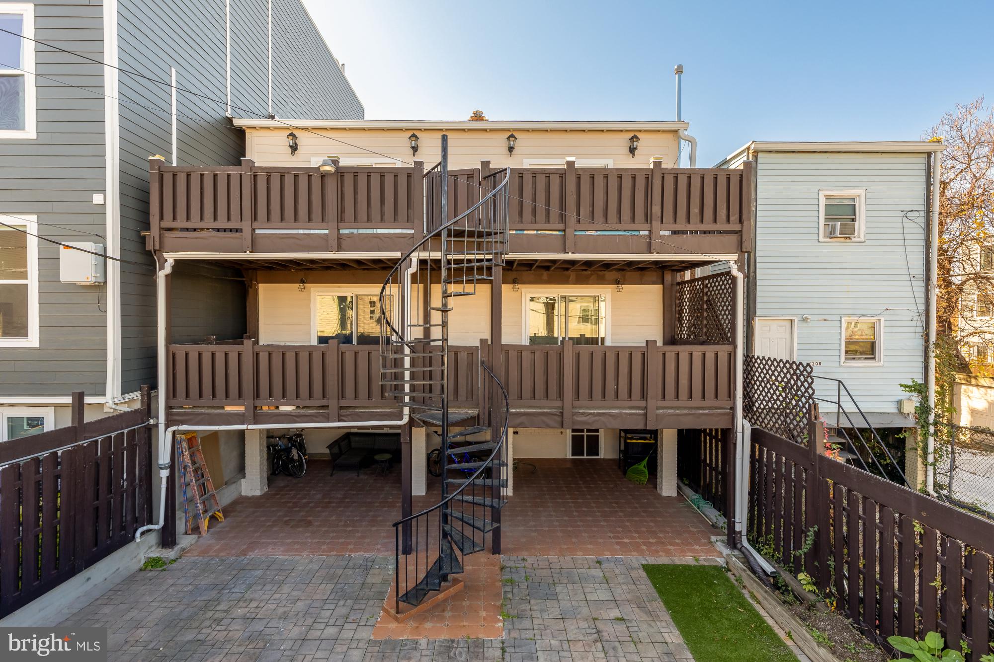 TRINIDAD - Residential Income