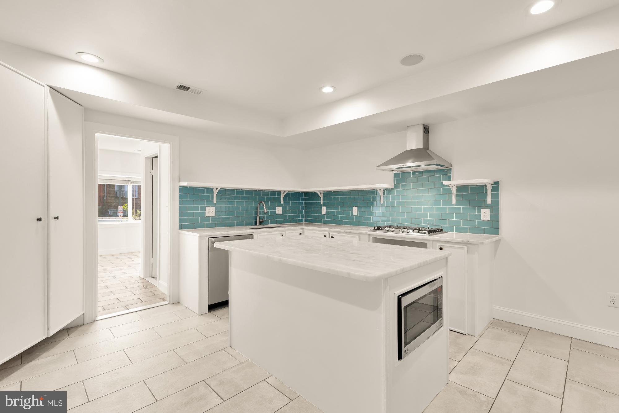 TRINIDAD - Residential Income