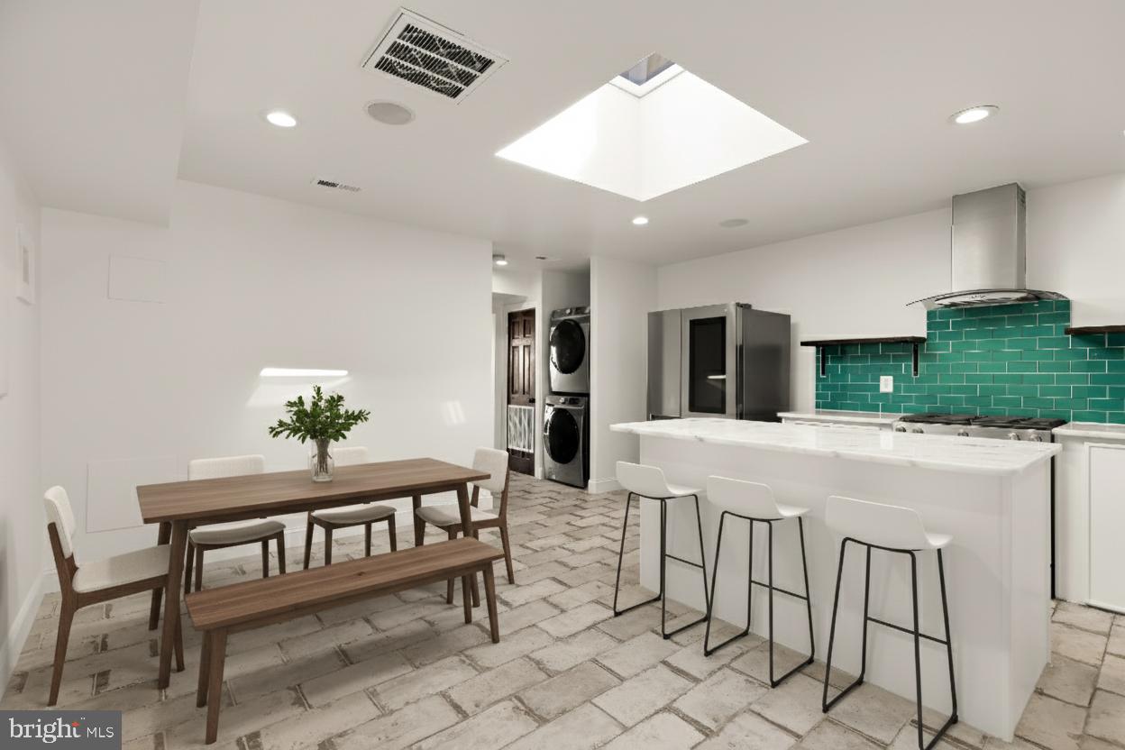 TRINIDAD - Residential Income