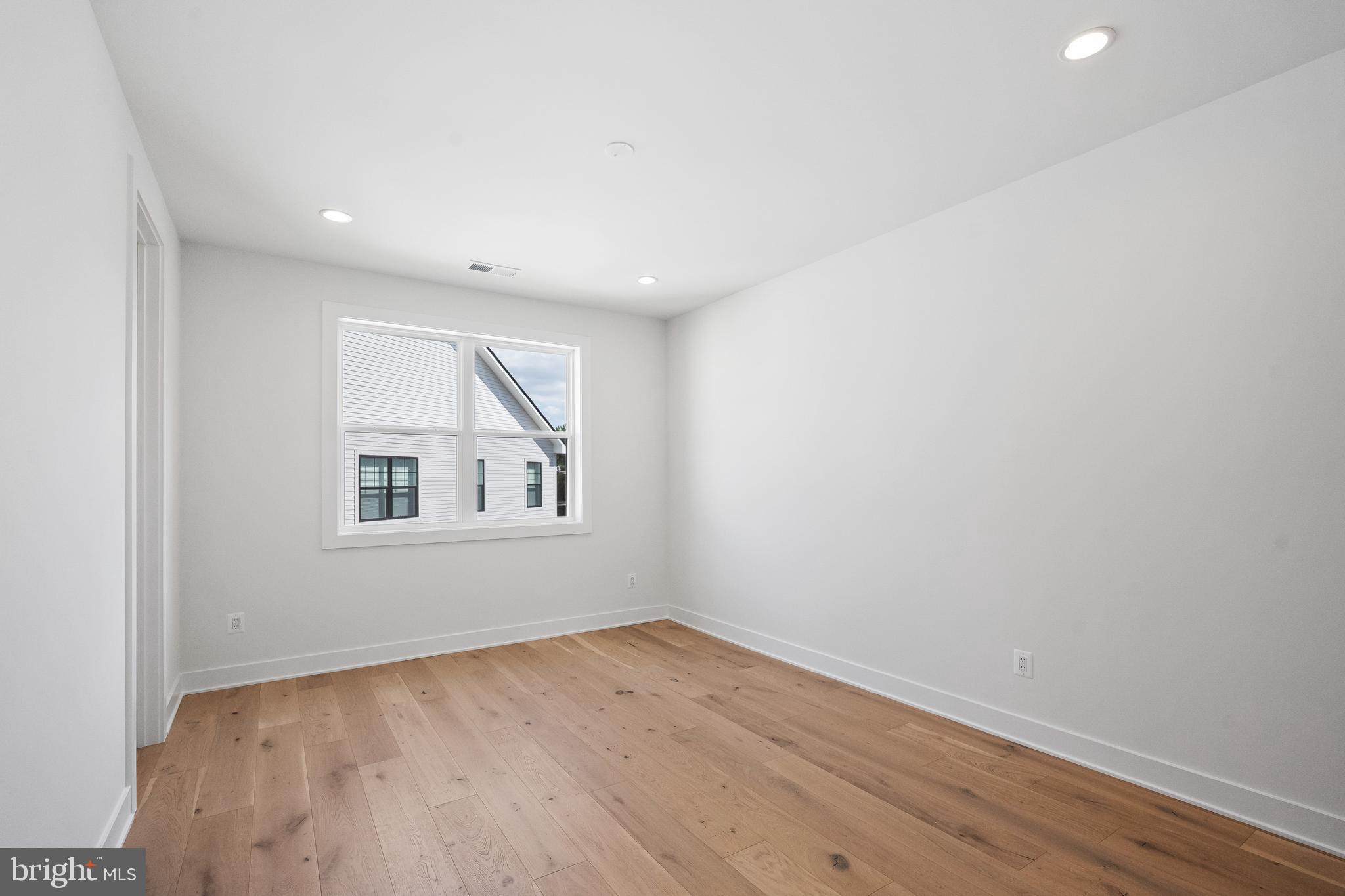 THE GROVE AT DOMINION HILLS - Residential Lease