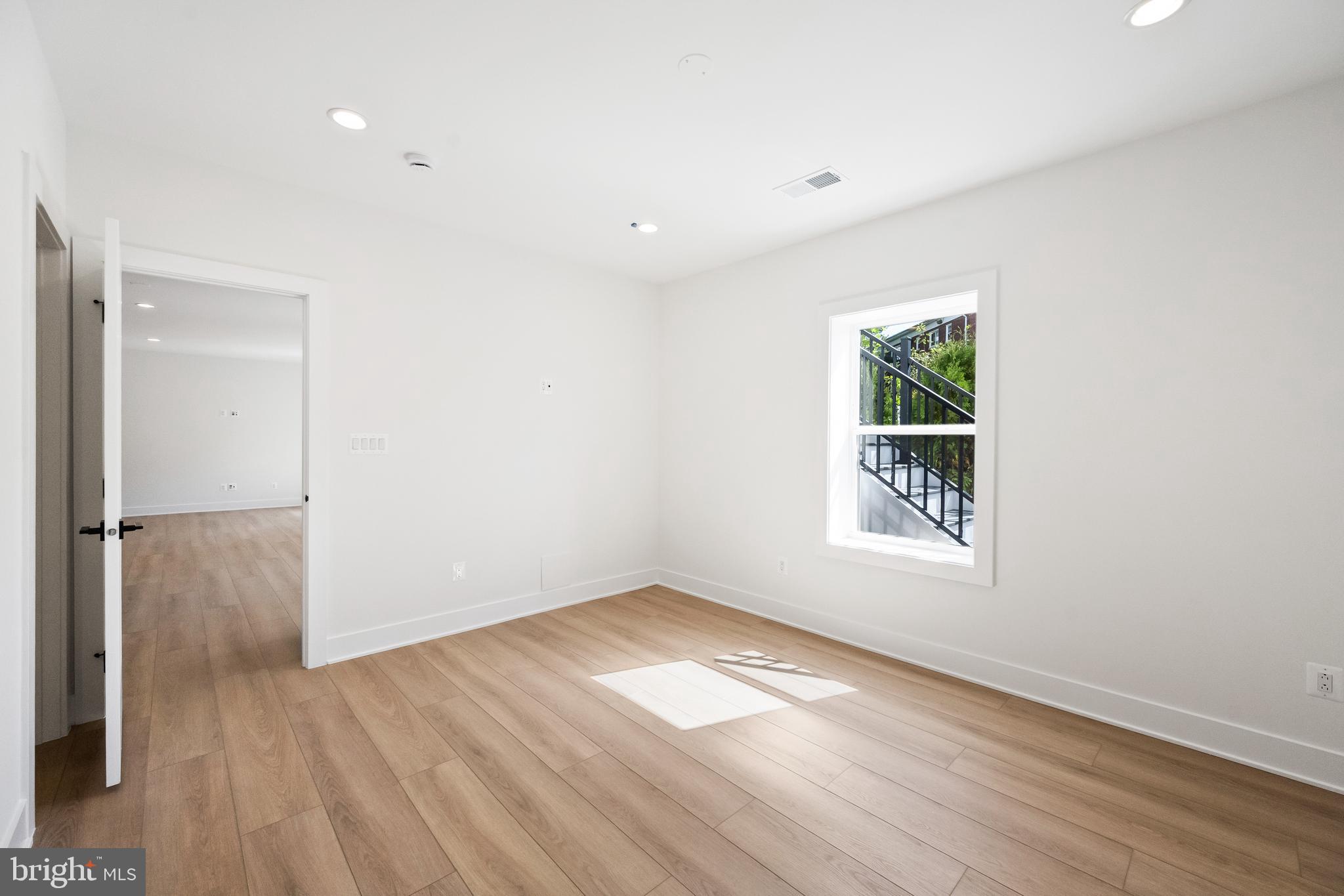 THE GROVE AT DOMINION HILLS - Residential Lease